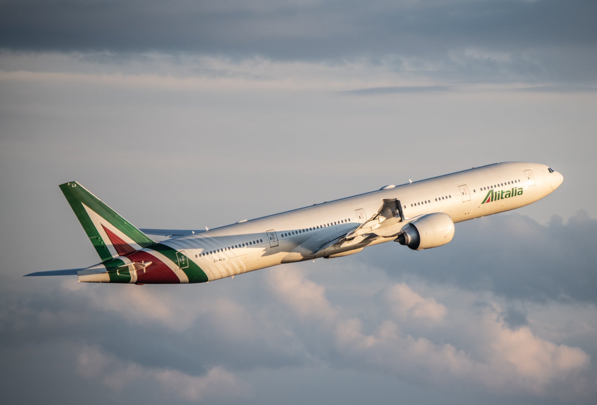 Alitalia post-departure