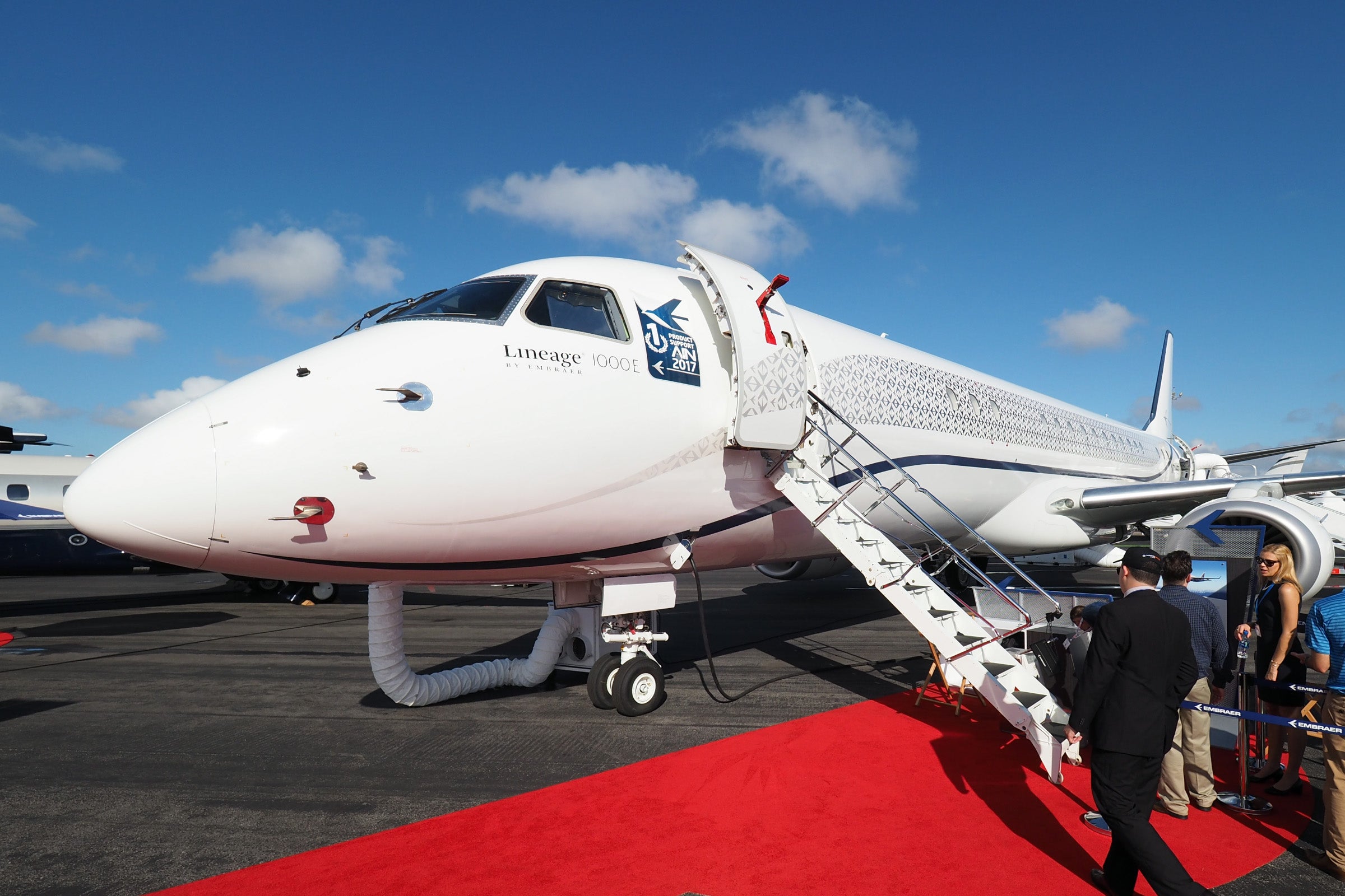 Embraer Lineage 1000E Tour