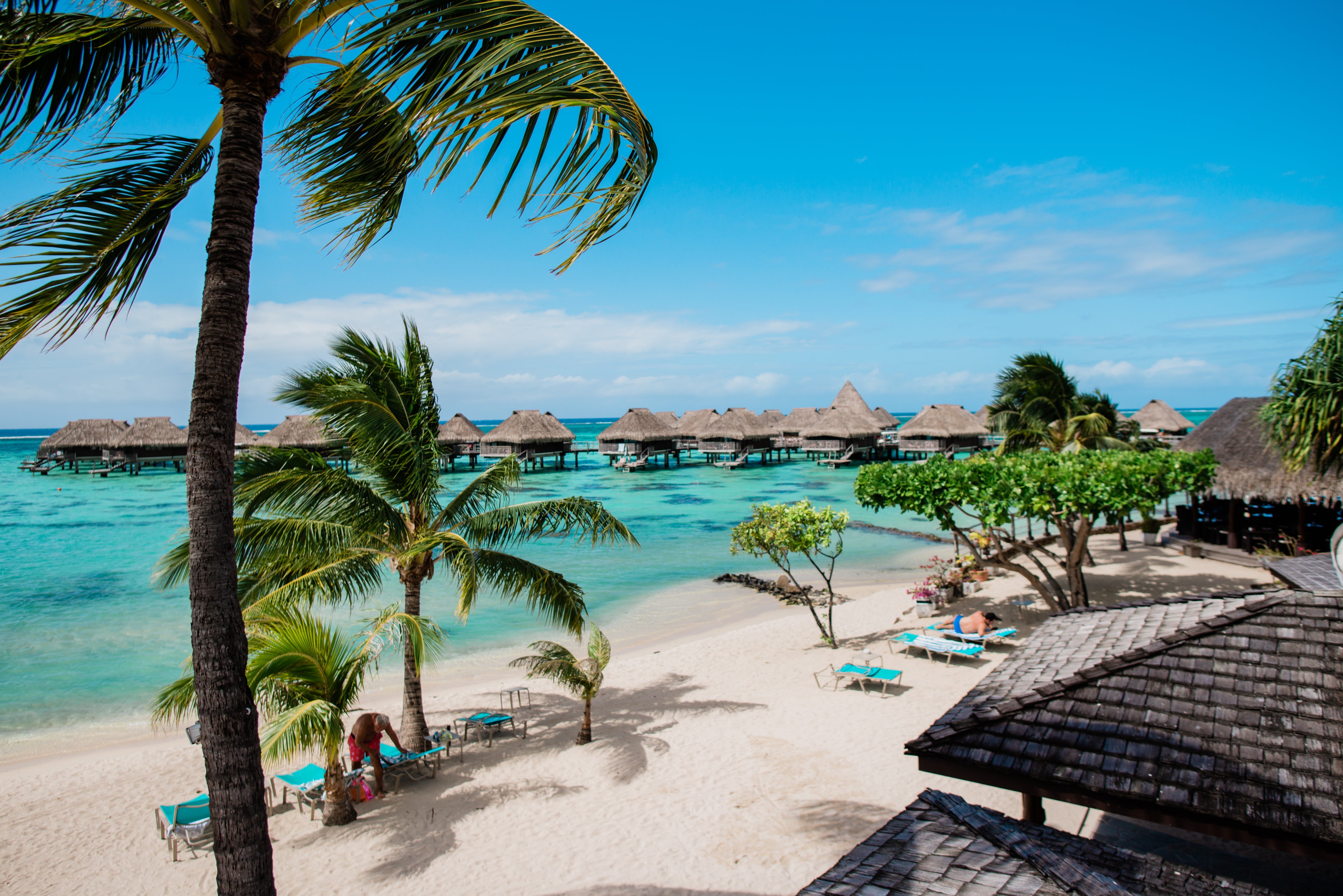 Hilton Moorea Lagoon Resort and Spa - beach view from restaurant
