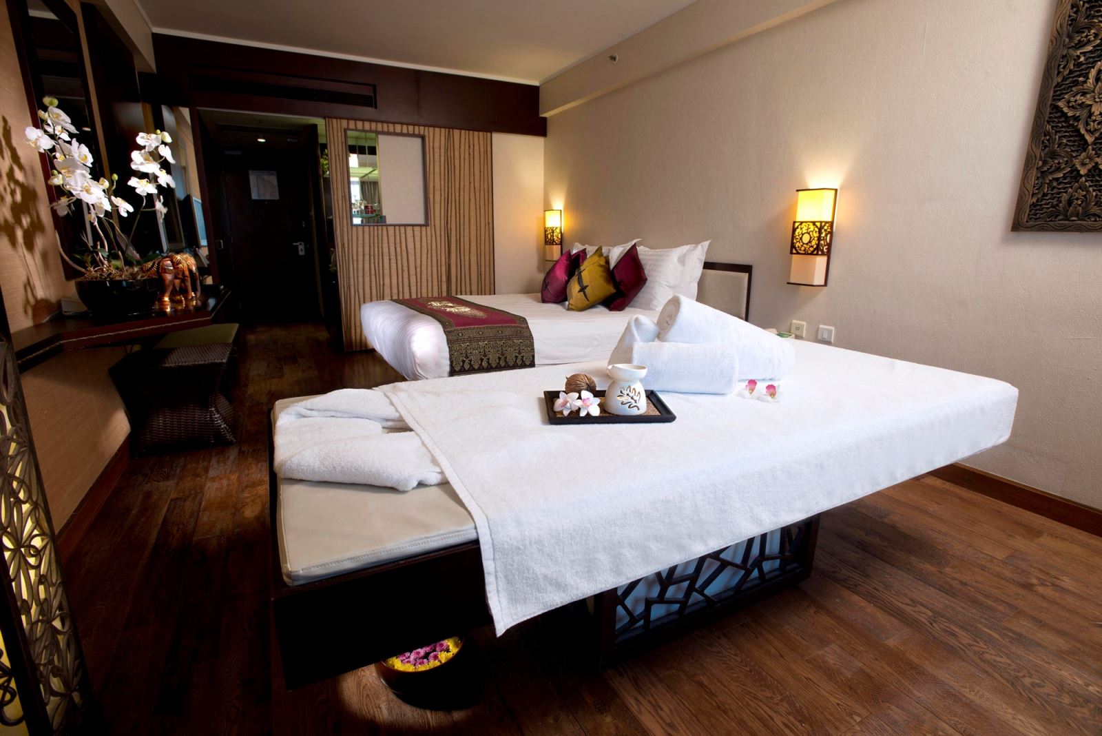 OM Spa at Hong Kong International Airport, Regal Airport Hotel