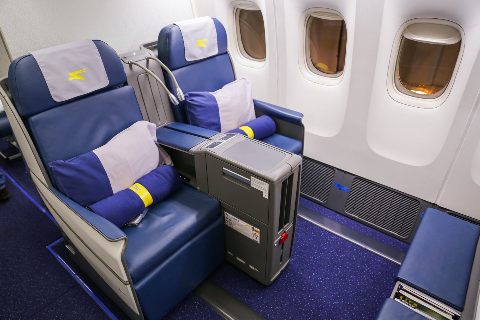 Ukraine International Airlines Business Class-27