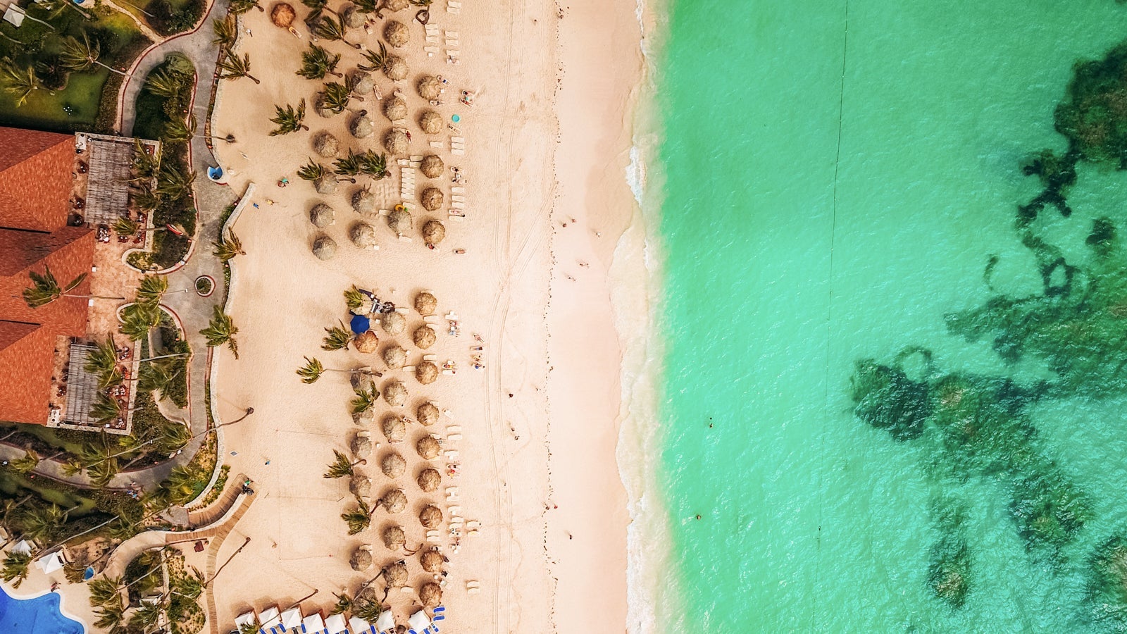 Punta Cana Dominican Republic_justin-aikin-644844-unsplash