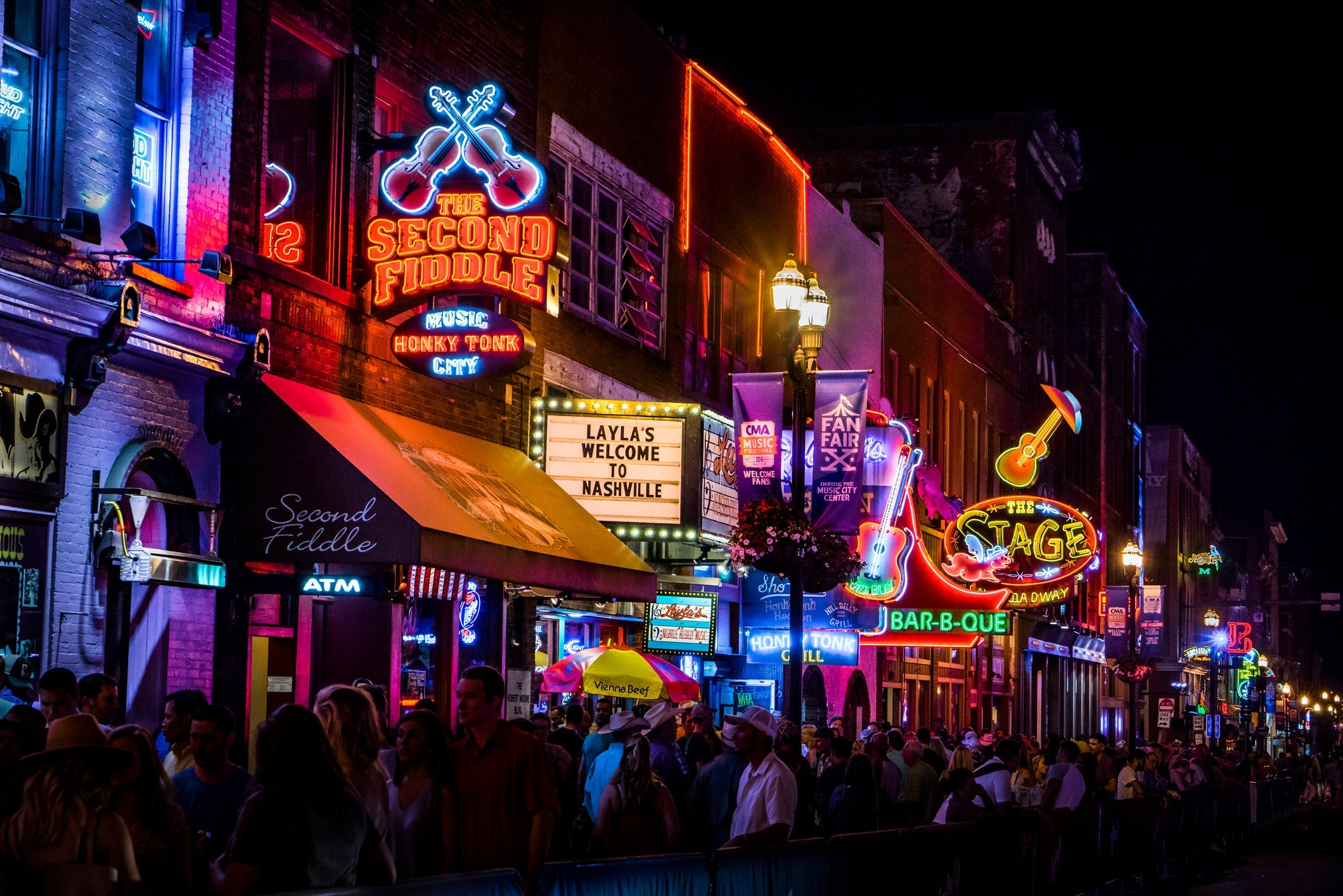 Neon signs on Lower Broadway (Nashville) at Night
