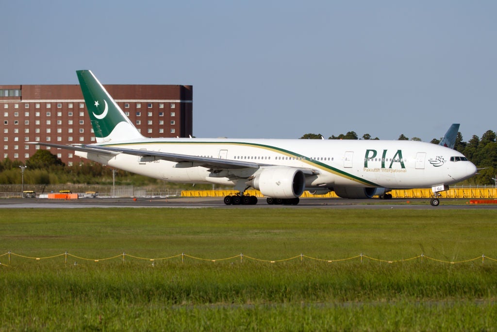 Pakistan International Airlines - PIA Boeing 777-200ER