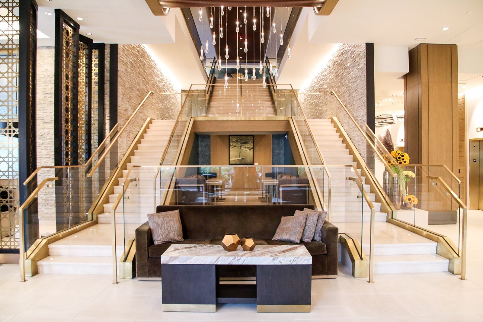 review_dc_wharf_checkin2_bb