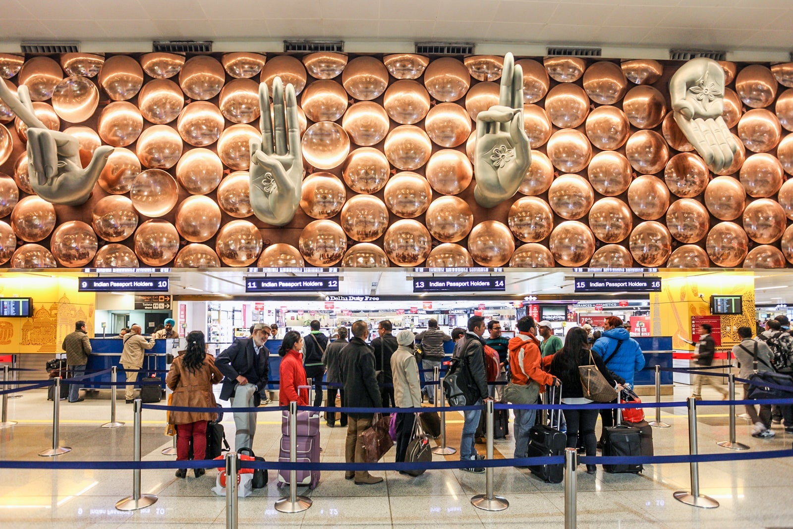 shutterstock_214370317-2