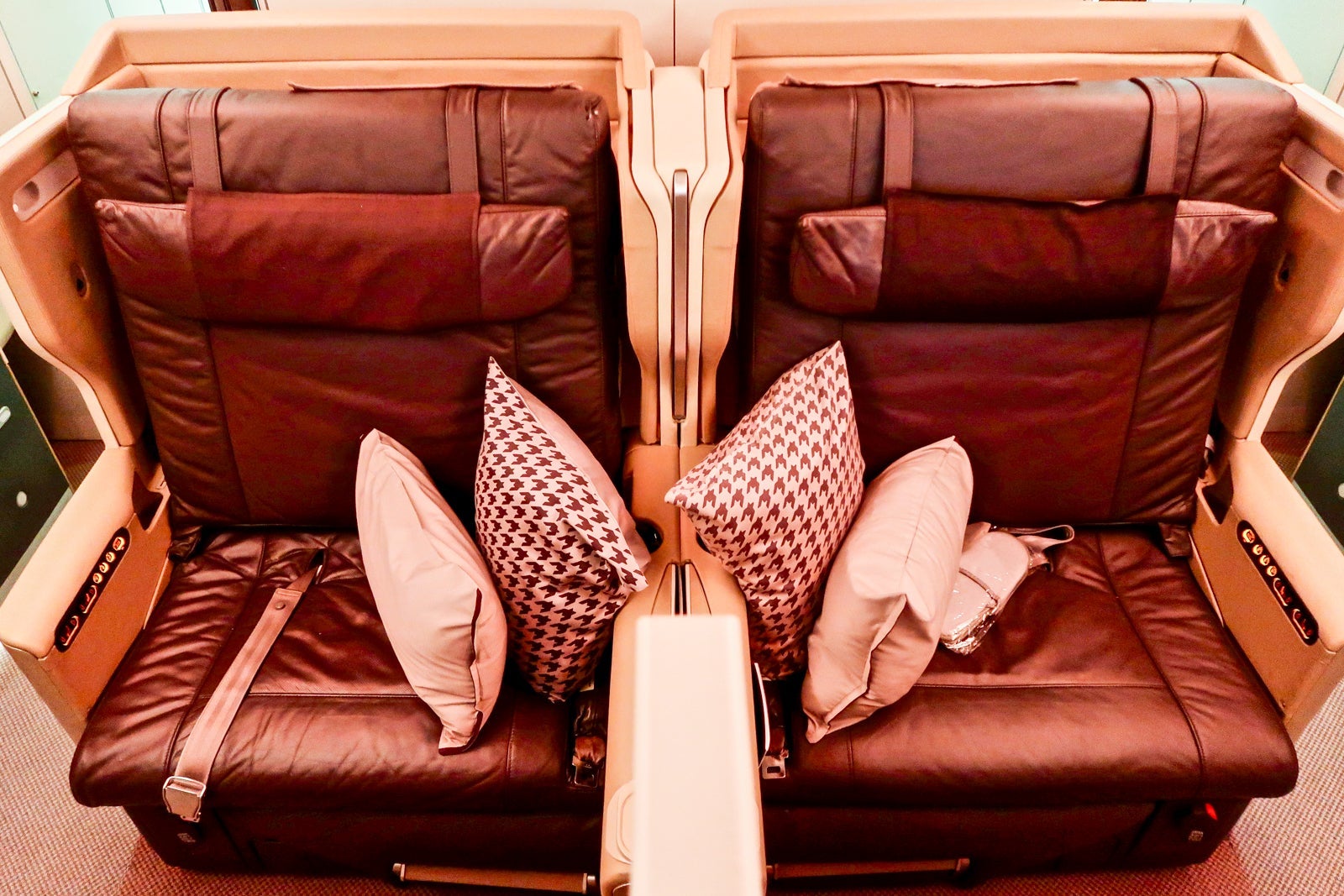 Singapore Business Class A380 JFK to FRA_Dec 2018-57