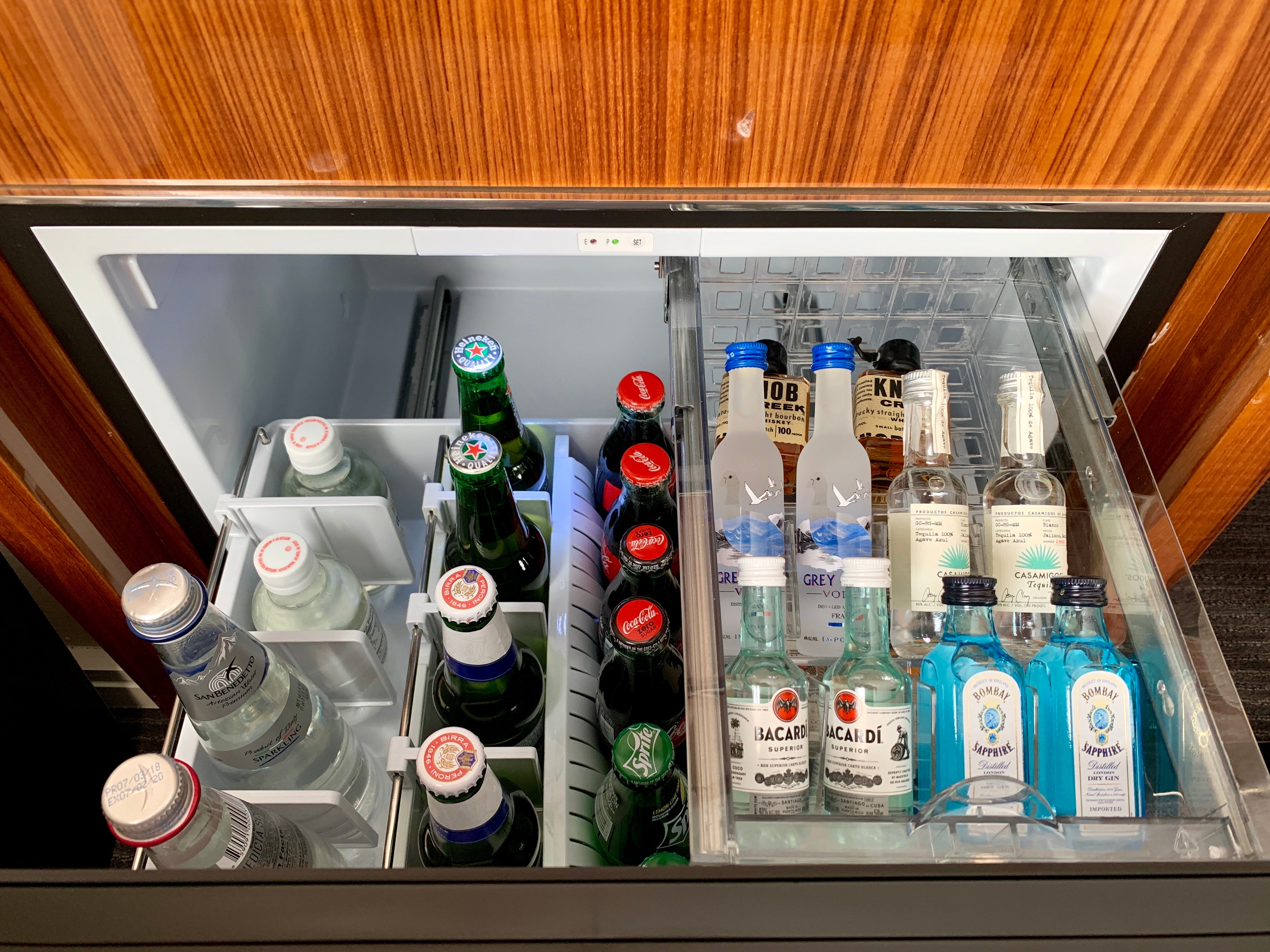 mr c seaport minibar drinks