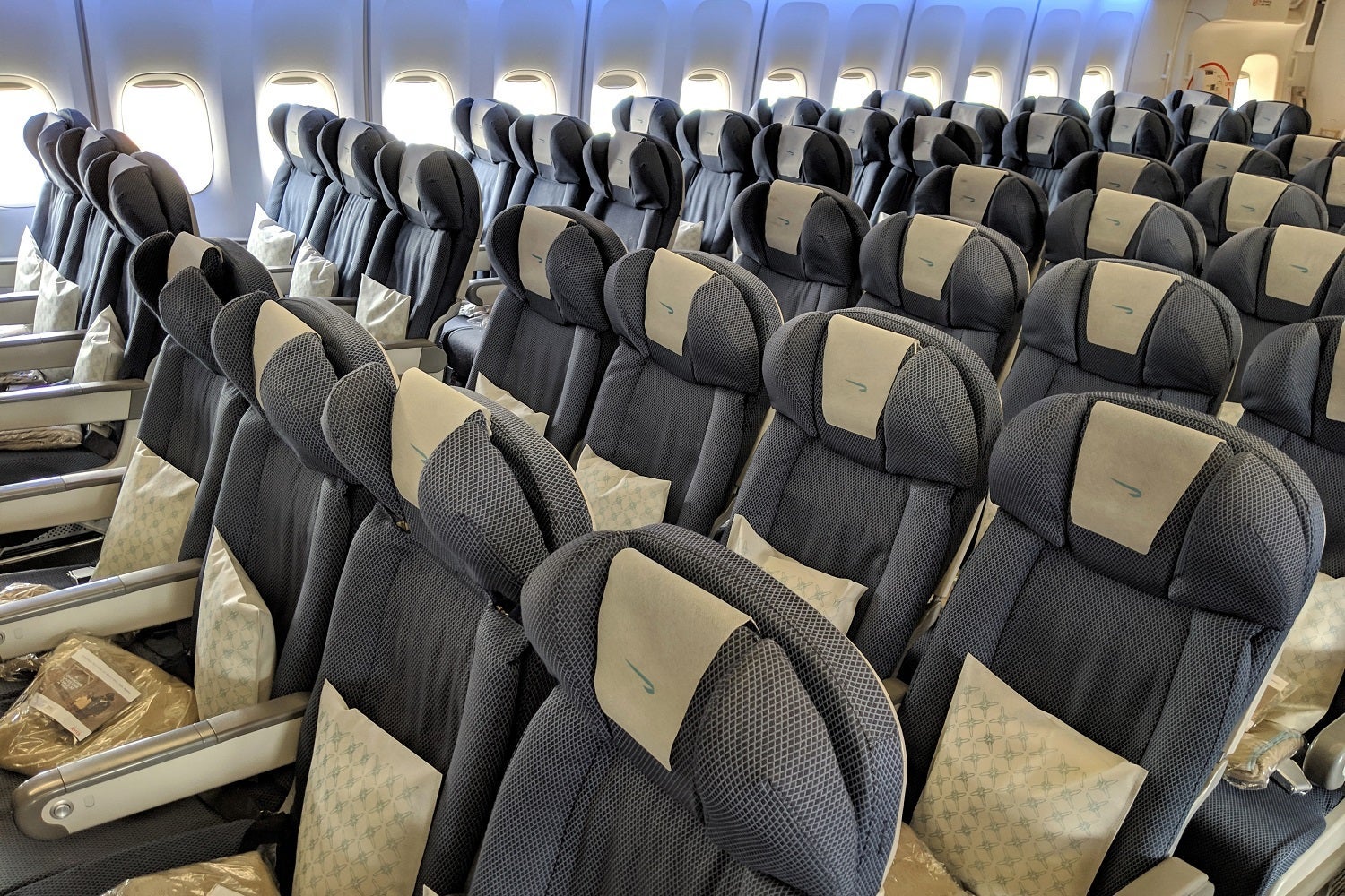 British Airways 747-400 economy World Traveller seats
