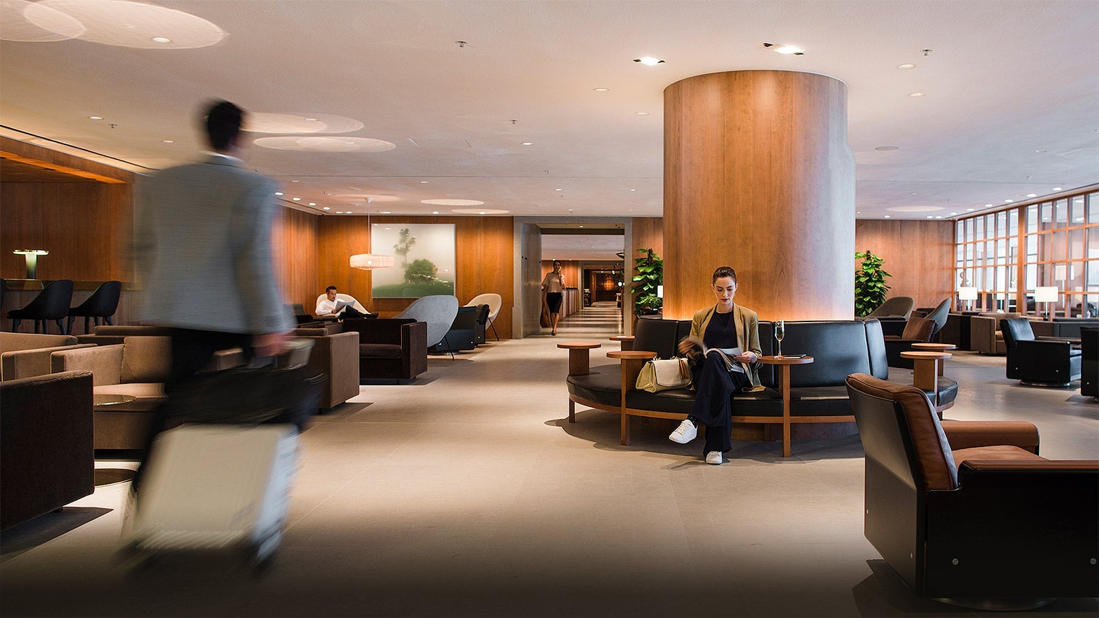 Cathay Pacific The Pier Business Class lounge