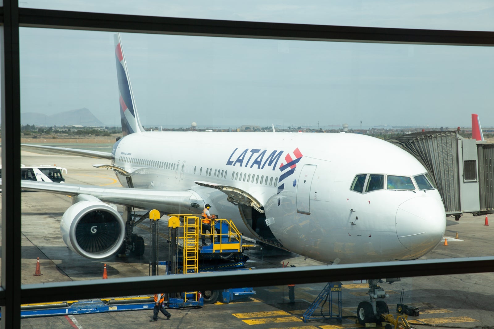 LATAM 767 New Cabin_March 2019_BDorsey-3