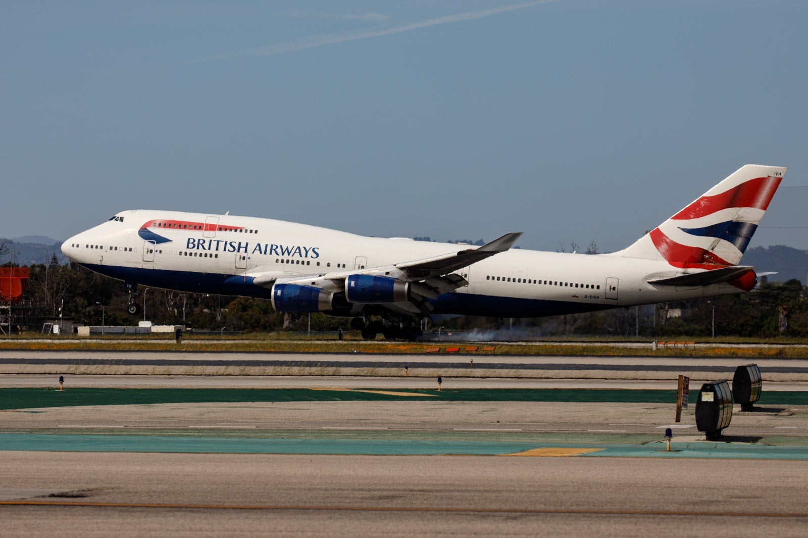 LAX Airport Operations
