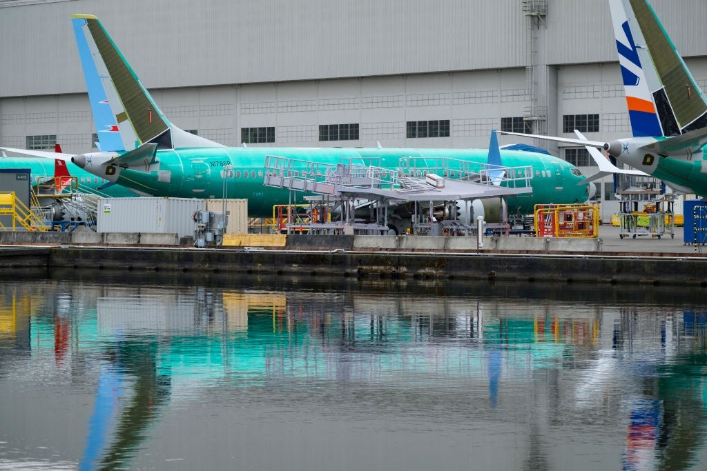 U.S. Grounds All Boeing 737 MAX Aircraft After Viewing New Satellite Data