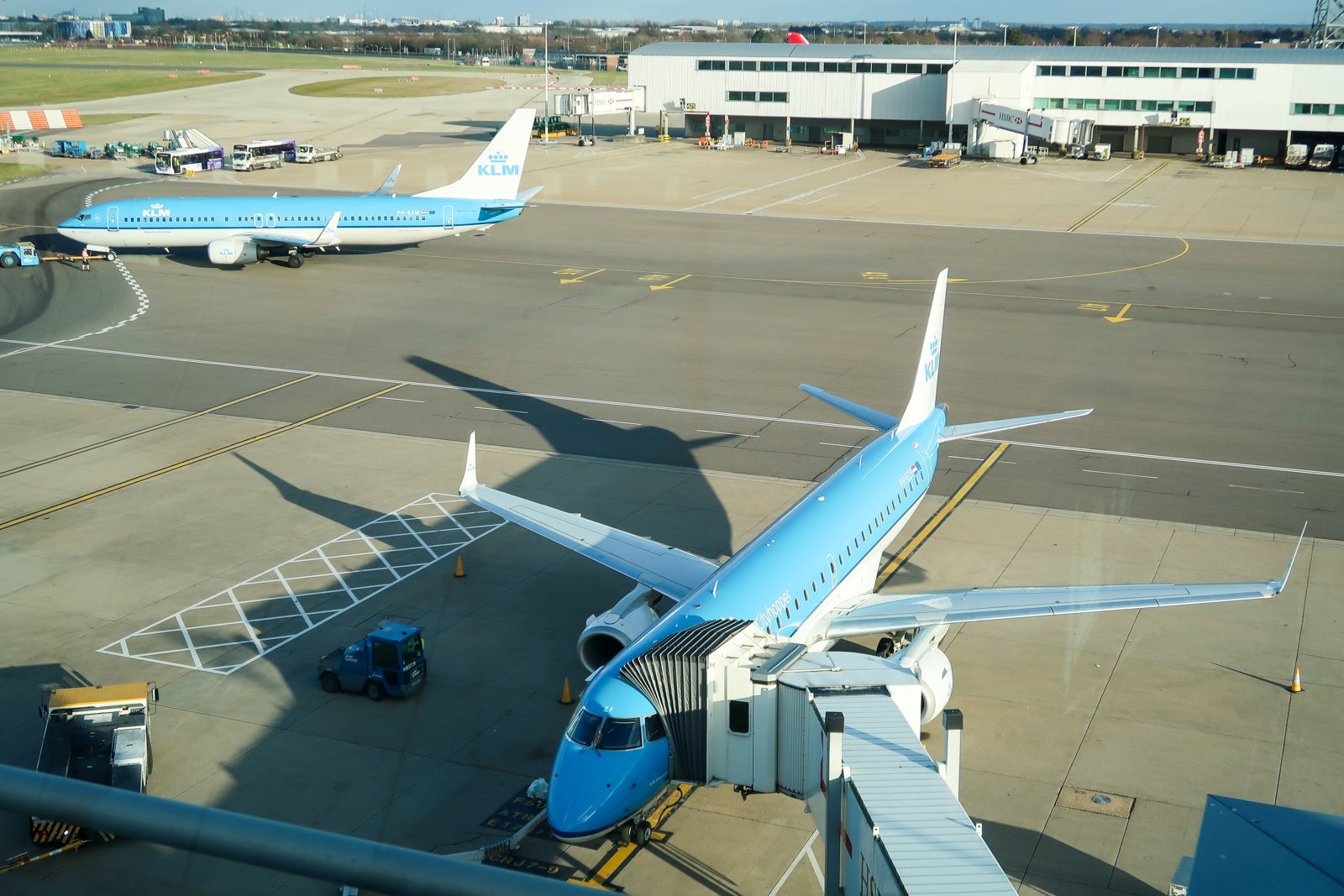 KLM E190 Economy LHR to AMS_March 2019_DRoss-3