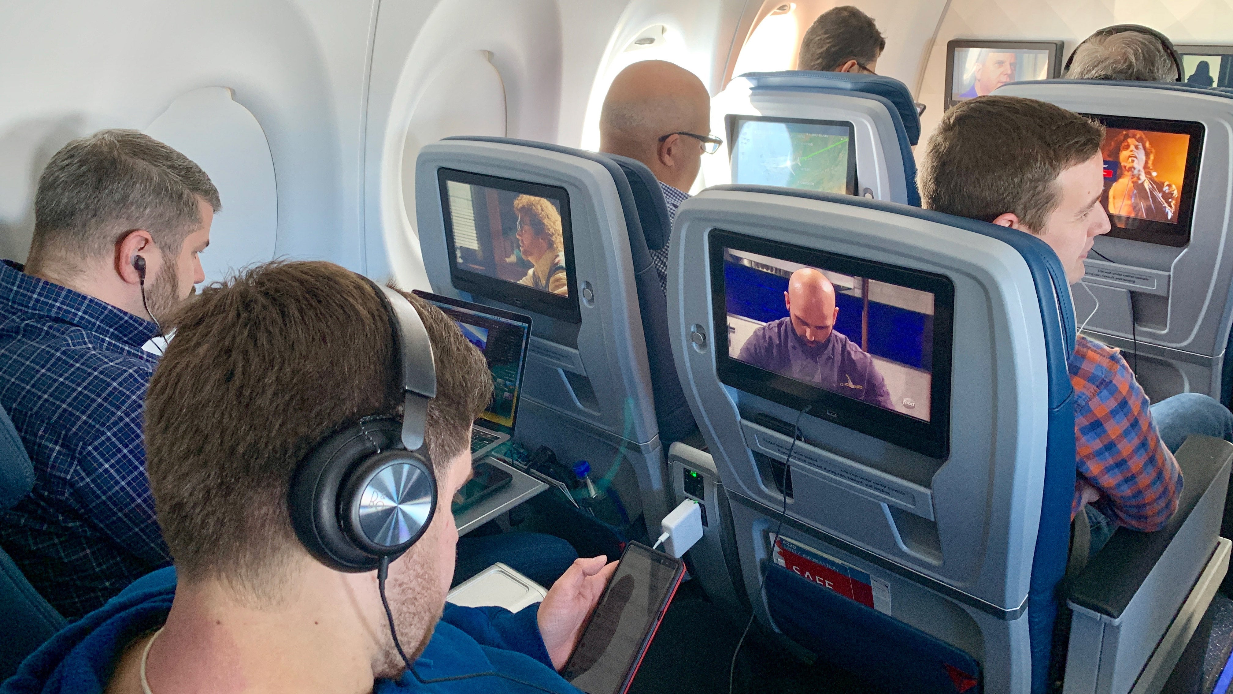 delta-a220-first-class-passenger-cabin-passengers-16-9-hero