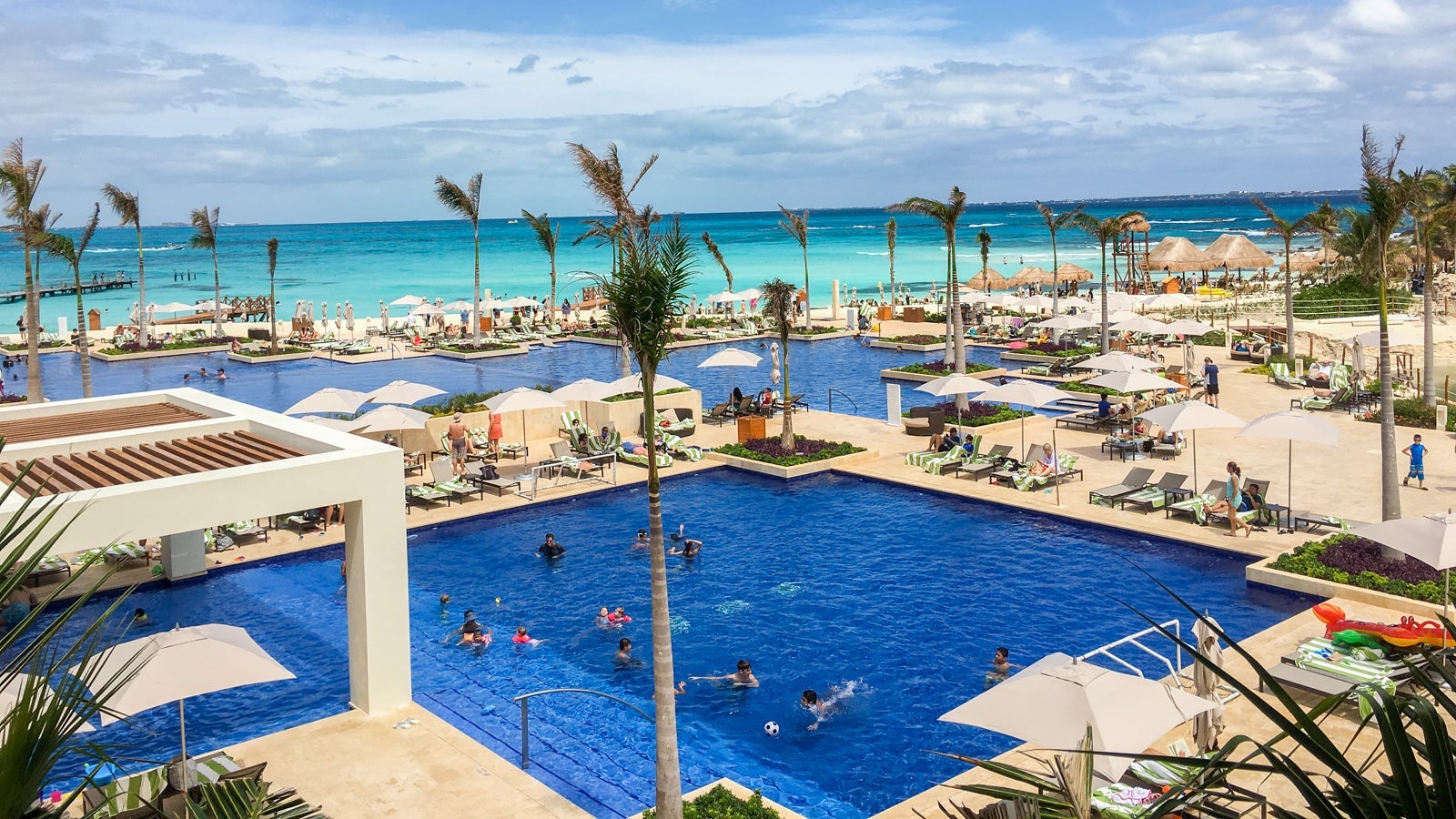 Hyatt Ziva Cancun Pool