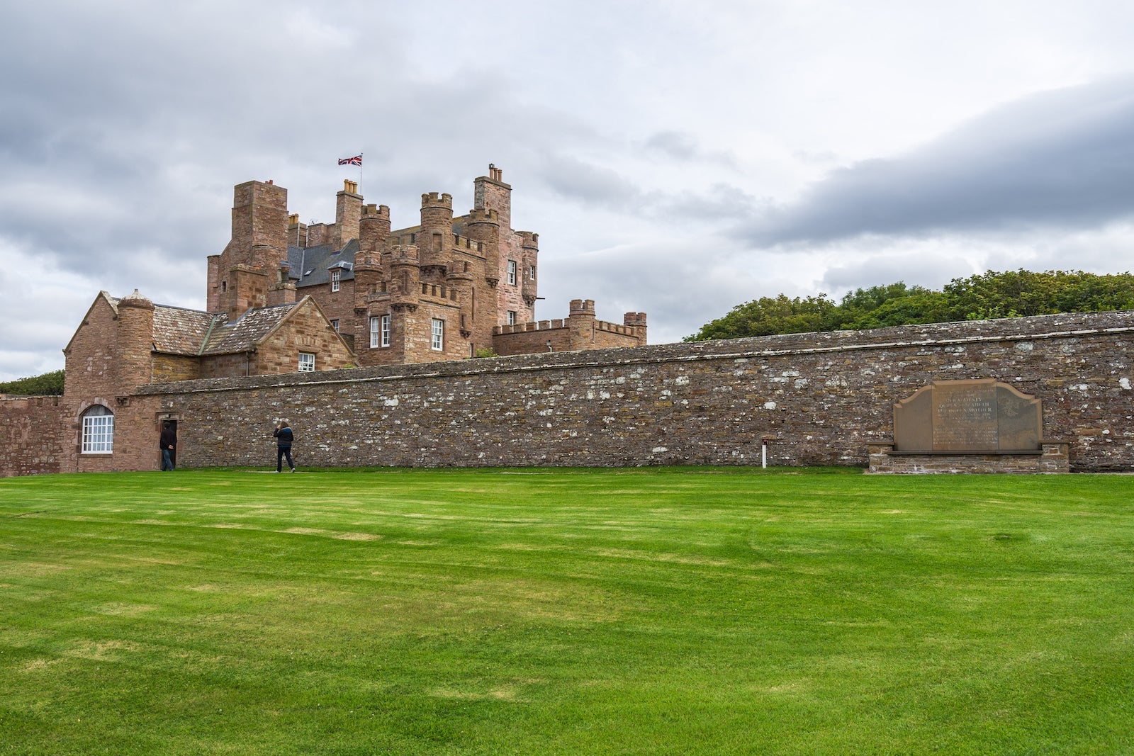 View of Castle of Mey, a landmark in Scotland north coast between Thurso and John o' Groats. Castle of Mey, Caithness, Scotland, Britain, August 2017
