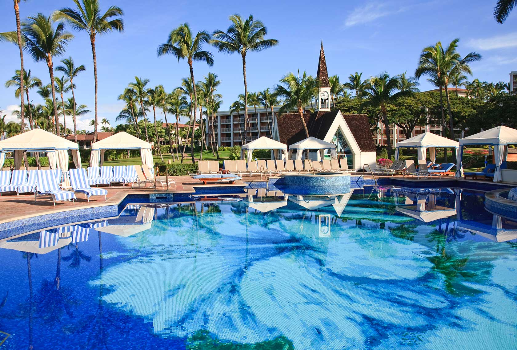 hibiscus-pool-chapen-backdrop-1680x1136