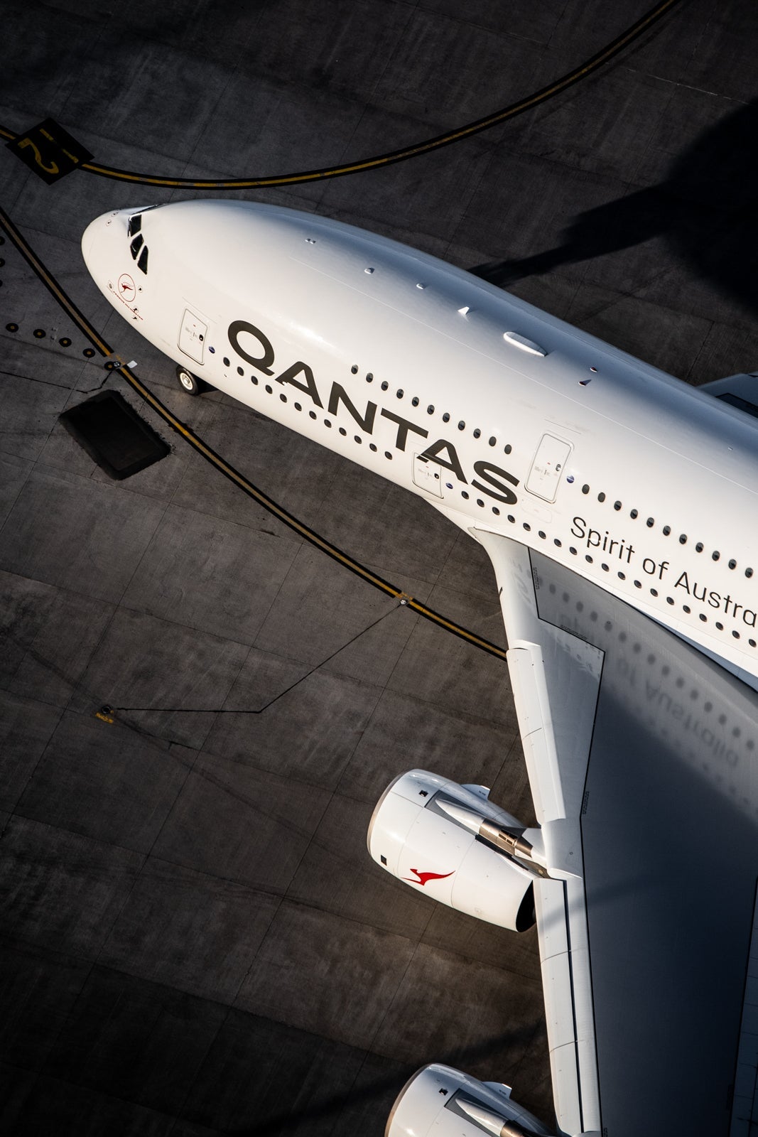 Qantas-A380-at-Sydney-Airport-SYD-2
