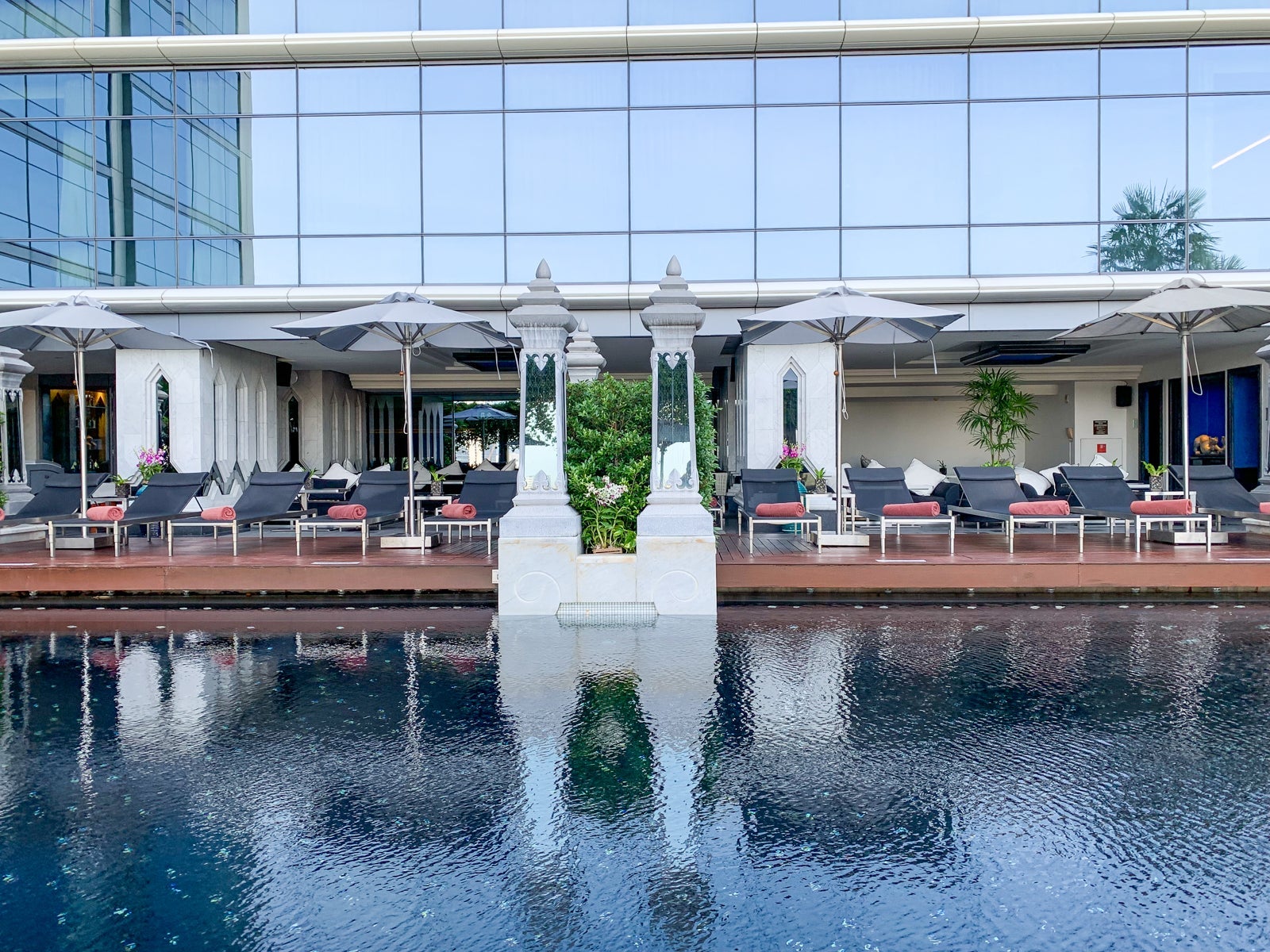 St. Regis BKK Hotel Review