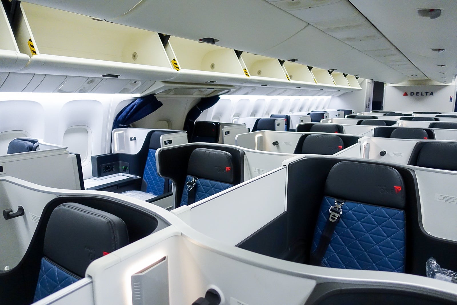 Delta 767 Retrofitted Review