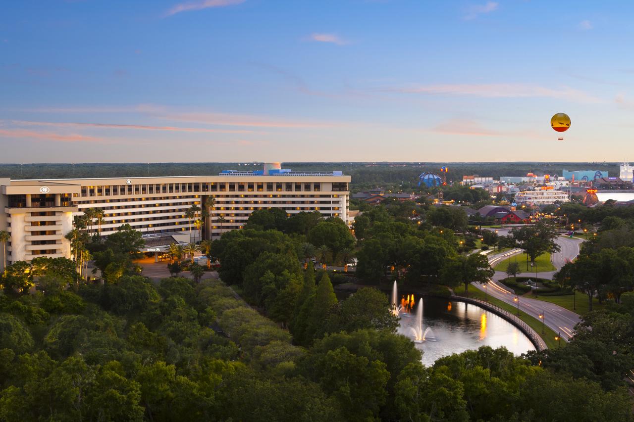 Hilton Orlando Lake Buena Vista – Disney Springs® Area