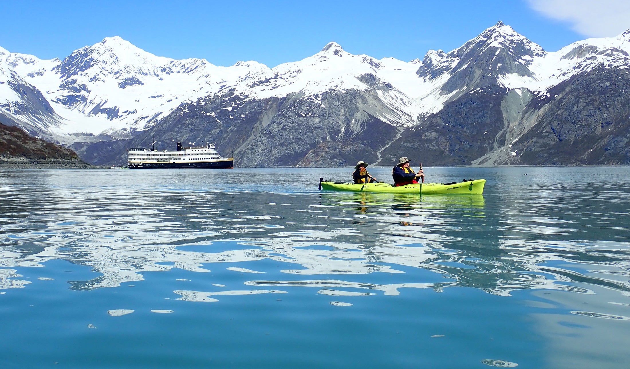Uncruise-kayak-in-Glacier-Bay-near-SS-Legacy
