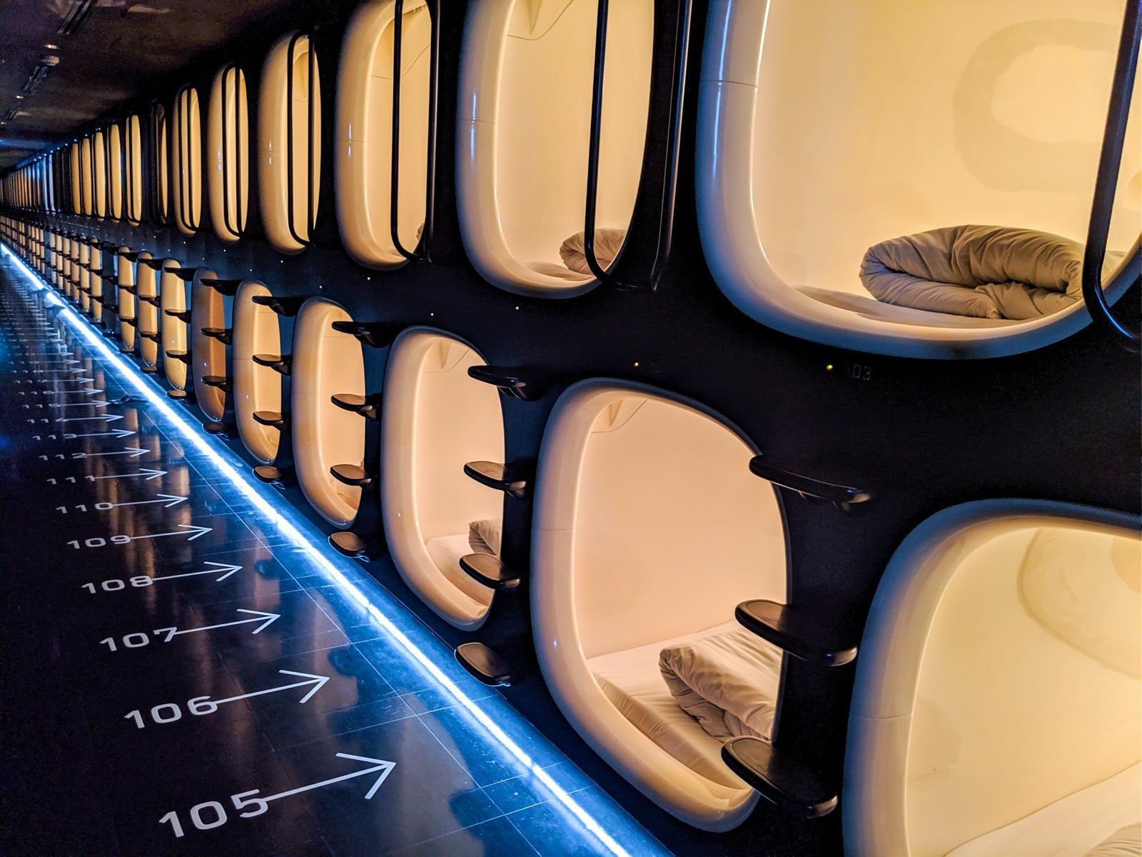 Capsule Hotel Narita