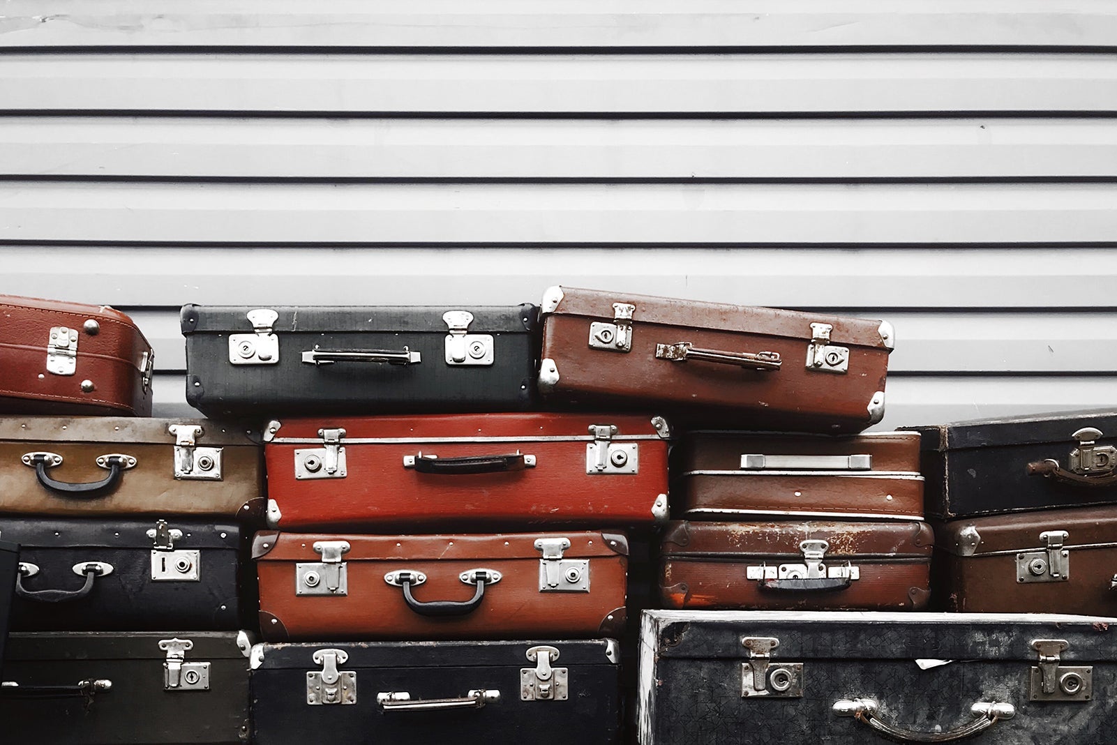 nikita-tikhomirov-TdNMf8iQioQ-unsplash