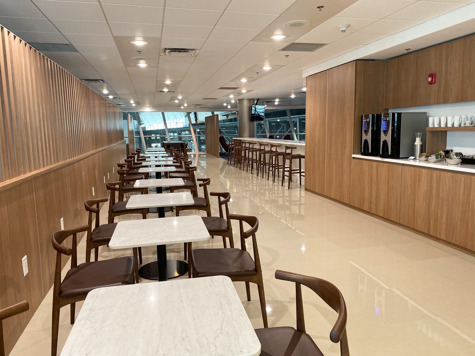 LATAM lounge miami airport MIA-68