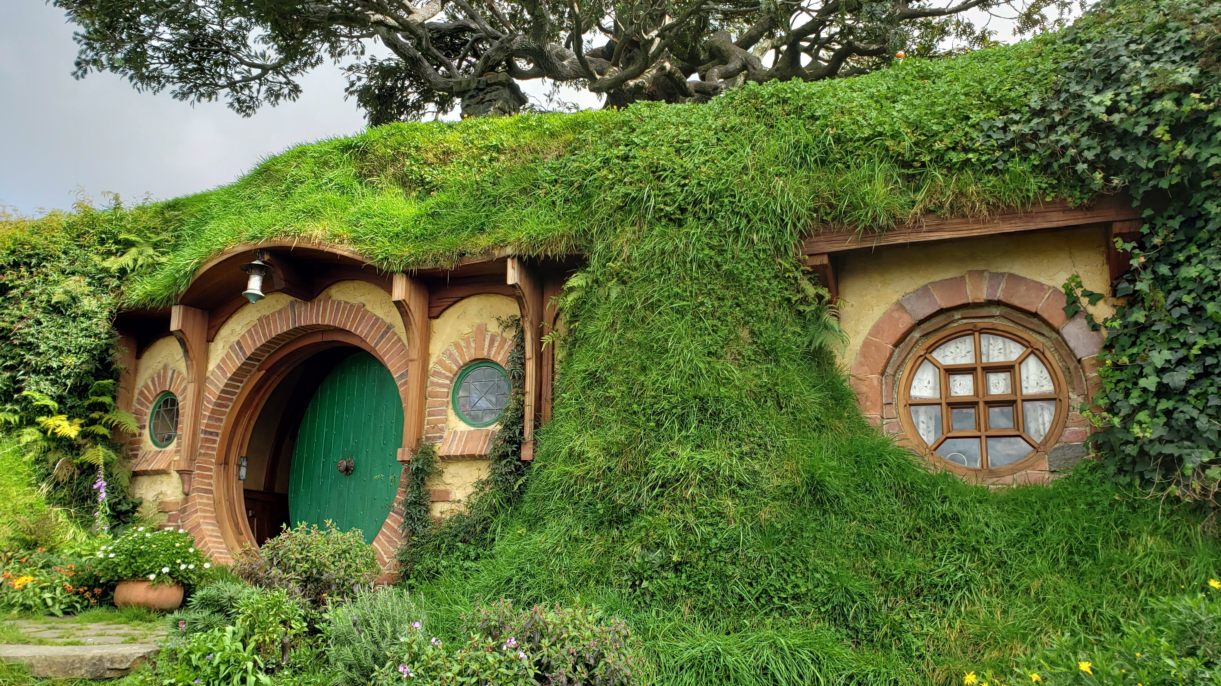 LOTR filming Kevin Lew