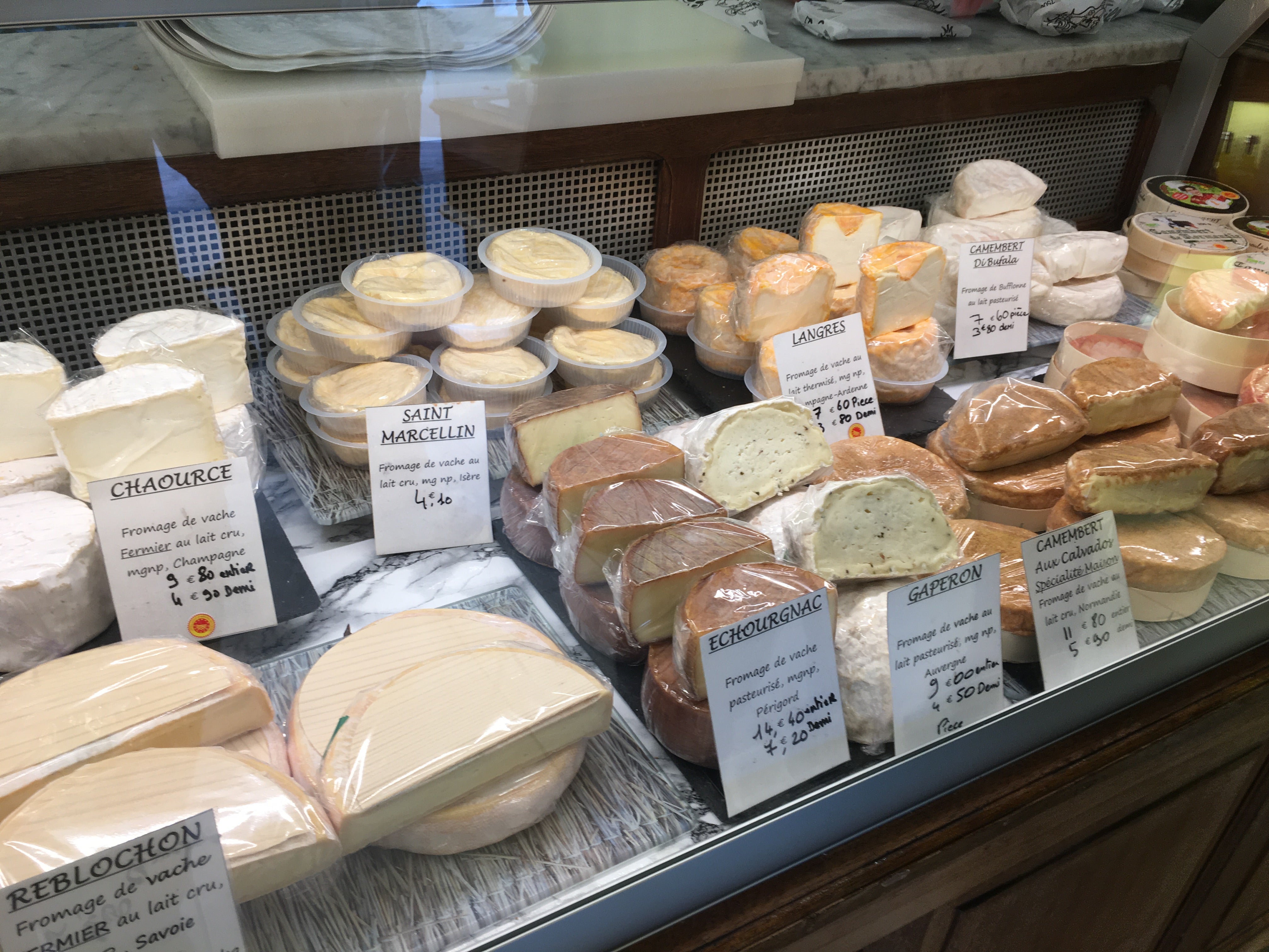 paris-cheese-shop-rotondo