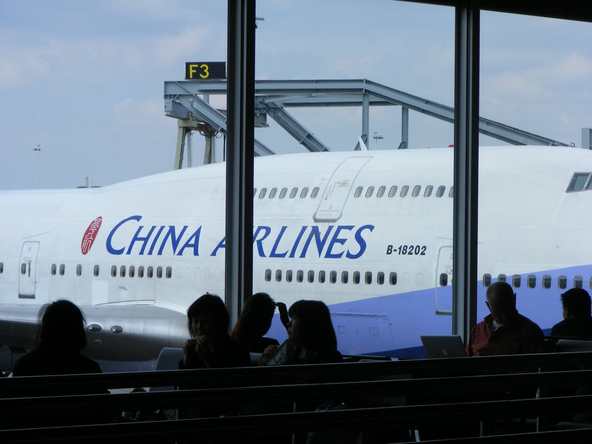 5249211957_f77f4a7ee0_k