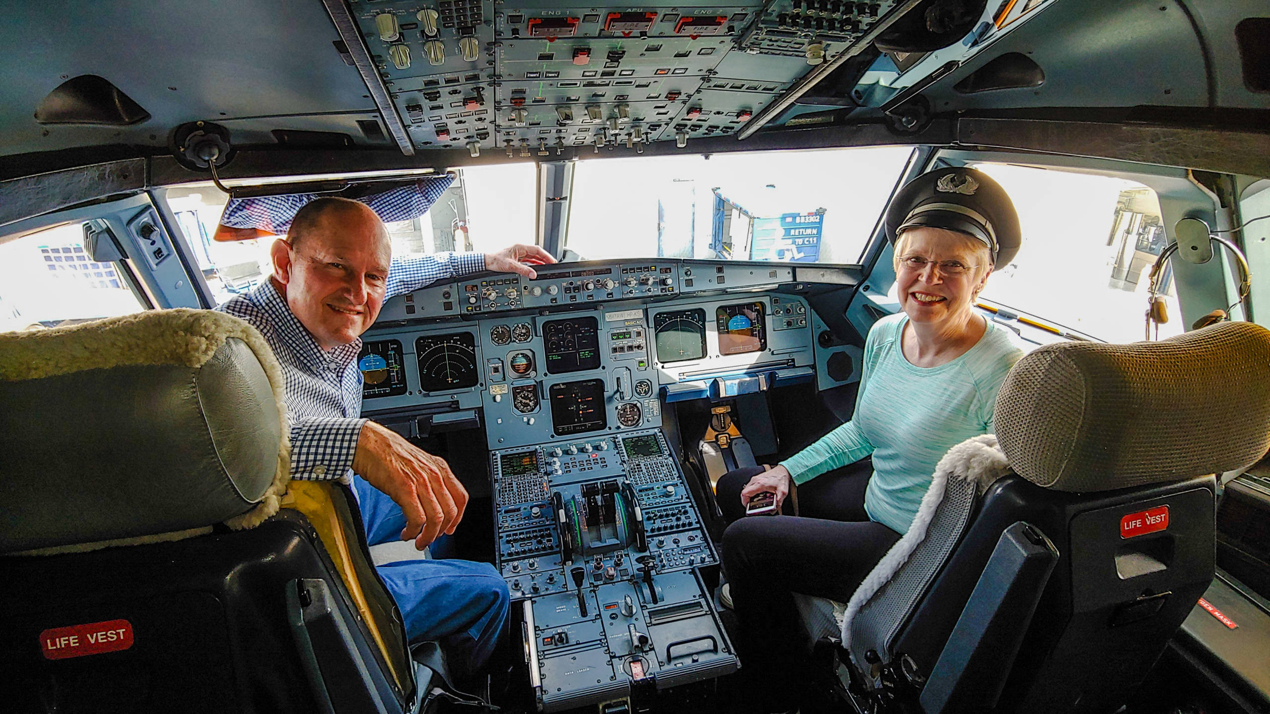 Michael Lowe American Airlines -0002