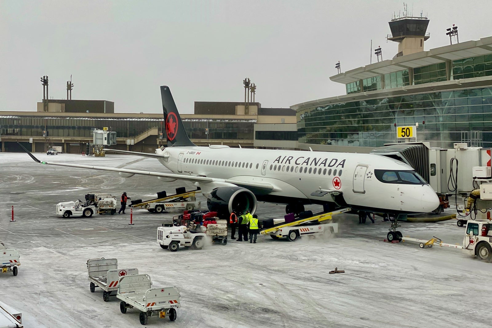 Air_Canada_A220_Zach_Griff_ZGriff - 1 (1)