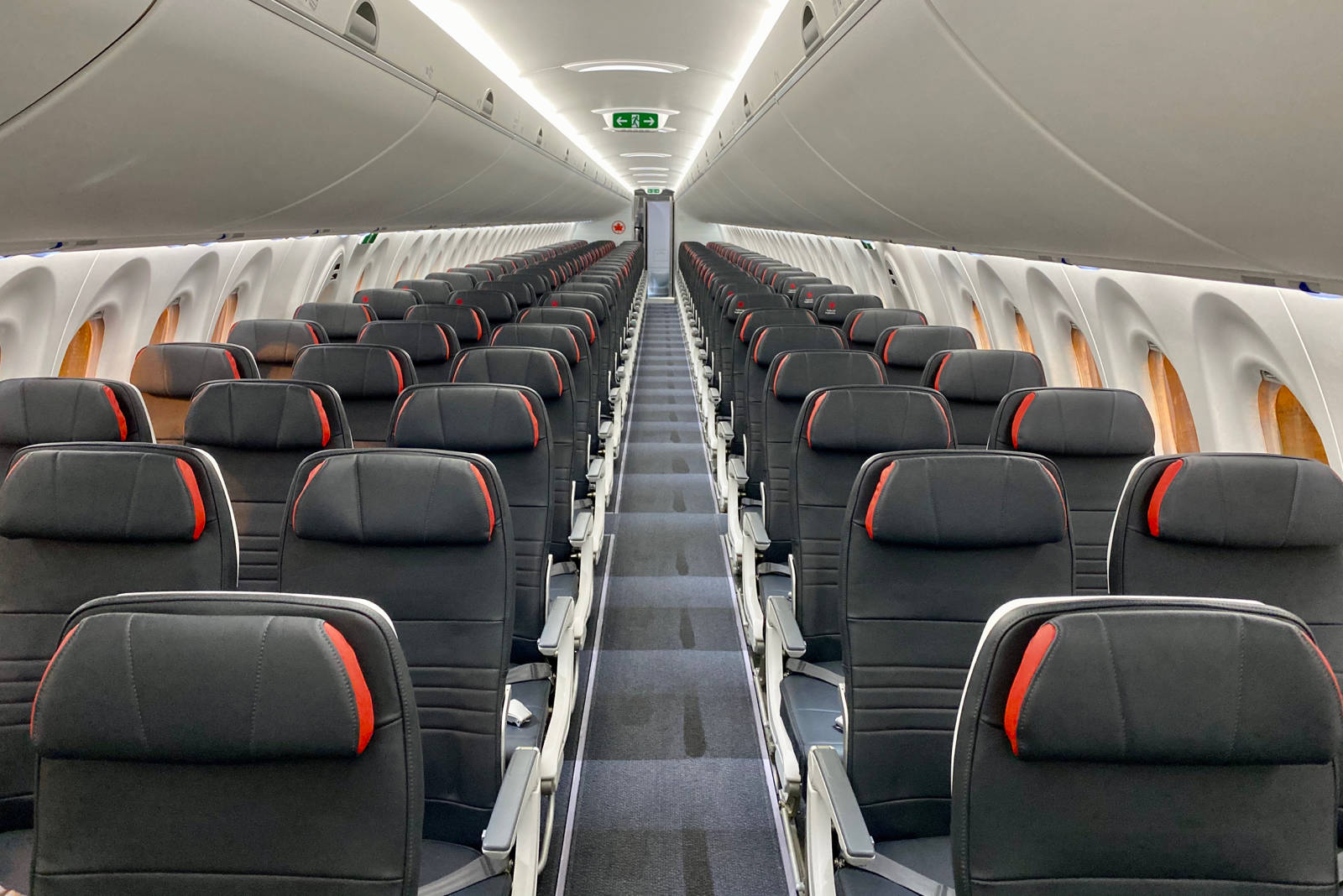 Air_Canada_Airbus_A220_Inaugural_Flight_Zach_Griff_ZGriff - 5