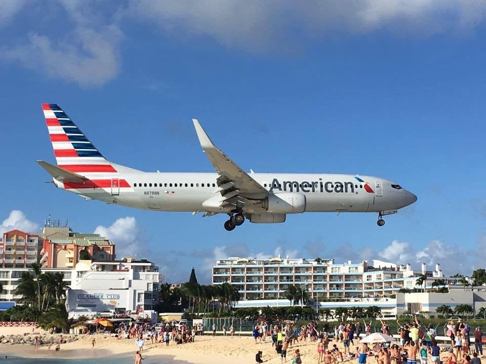 AmericanAirlinesStMartin