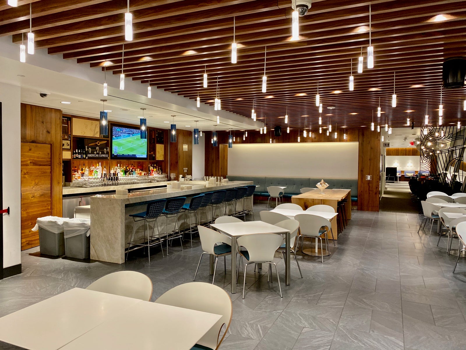 Amex_Centurion_Lounge_Dallas_DFW_Zach_Griff_ZGriff - 35
