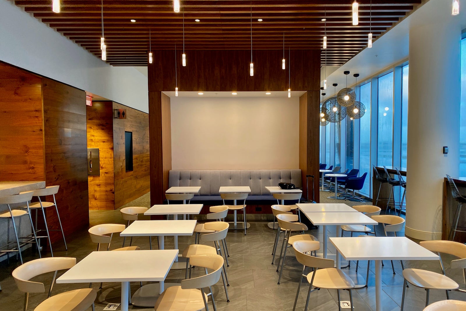 American Express Centurion Lounge Miami MIA Zach Griff ZGriff - 72