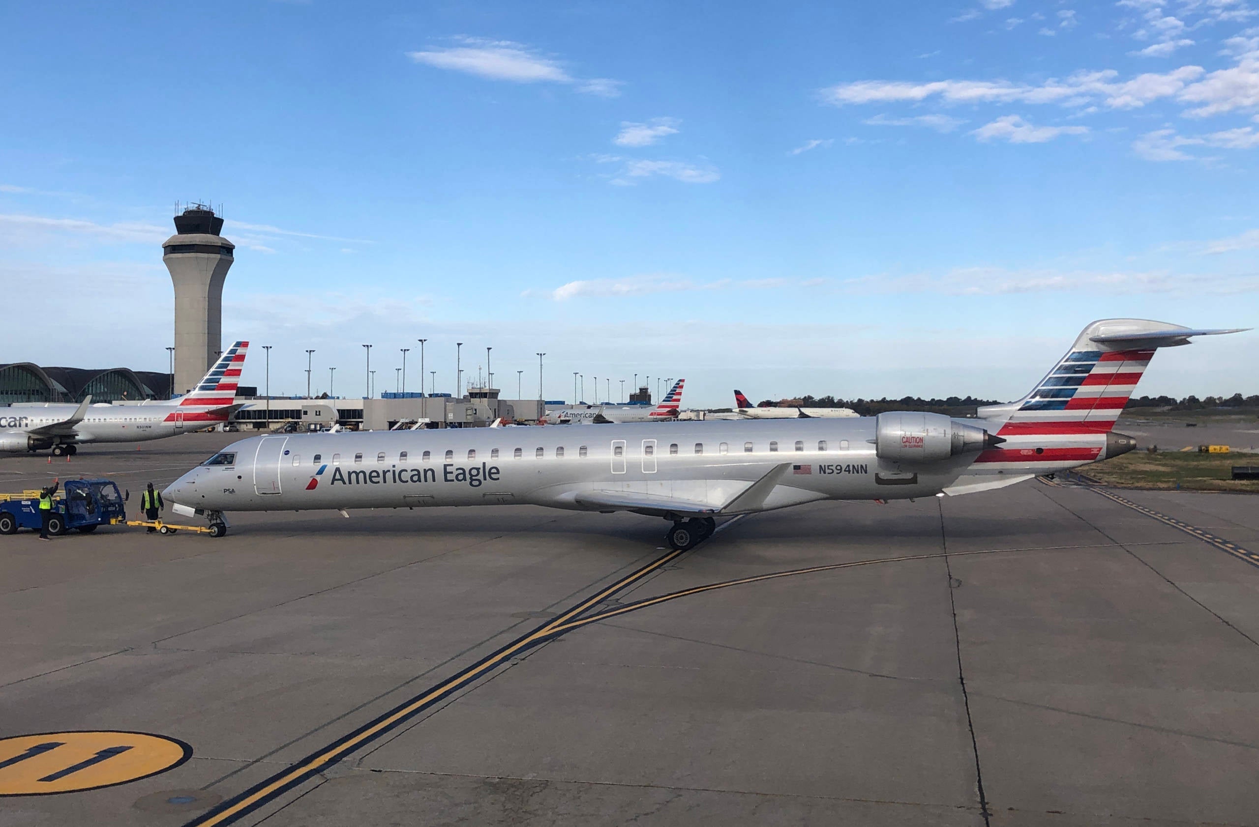 US-TRANSPORT-AIRPORT-FEATURE