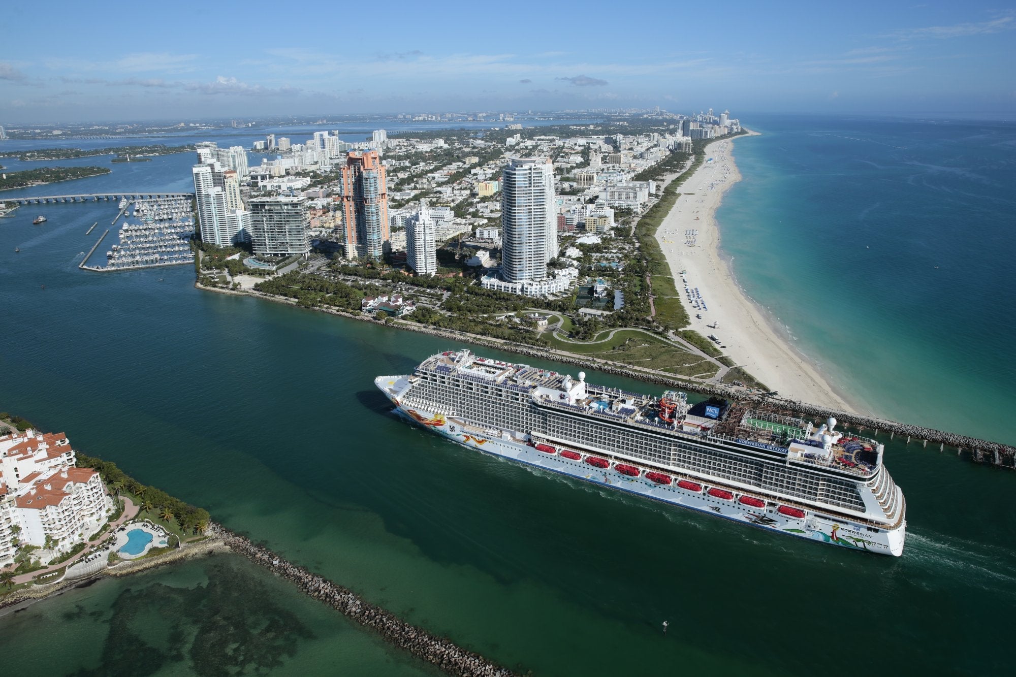 ncl_Gtwy_Aerial_MiamiBeach1
