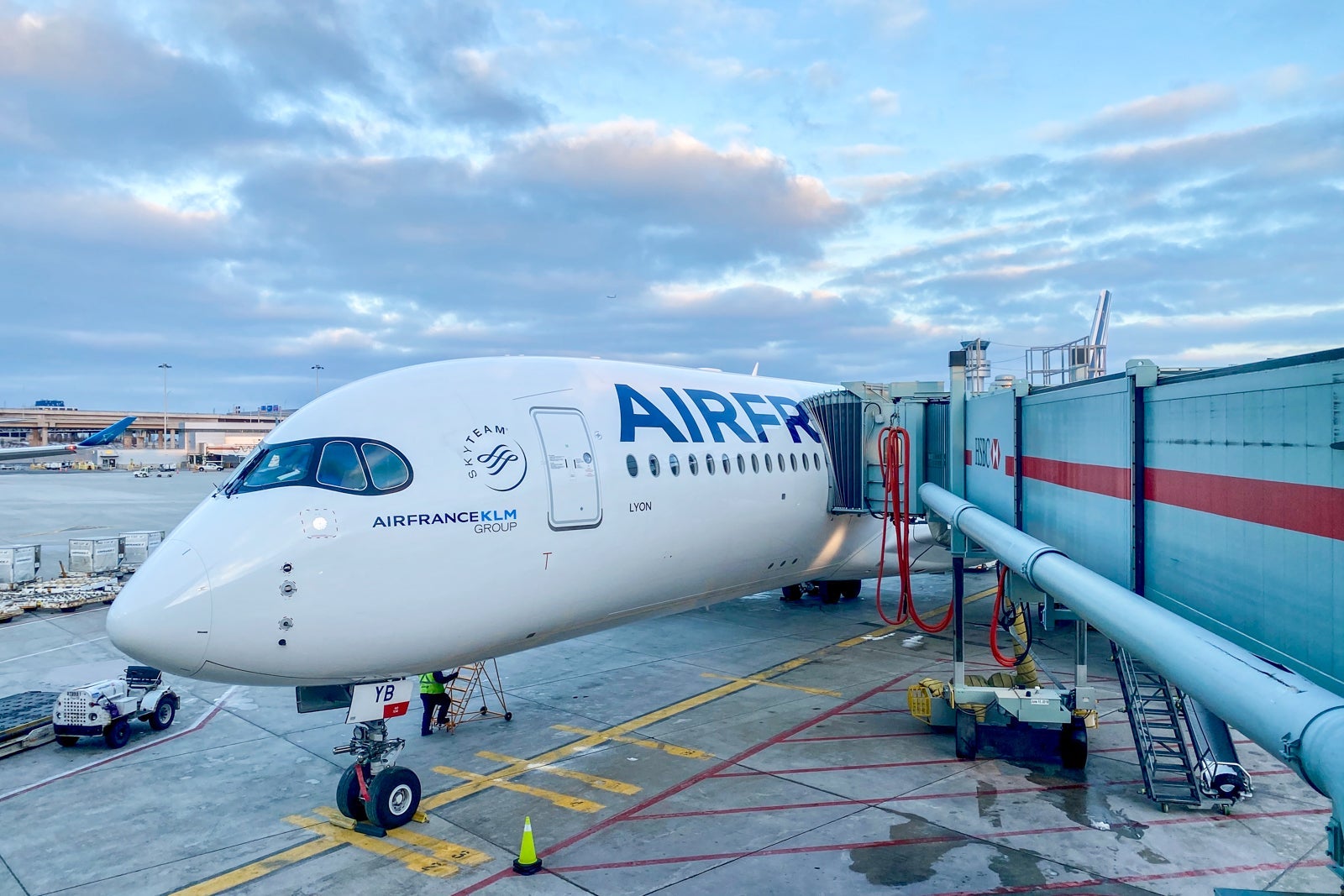 Air France A350 Business CDG-YYZ