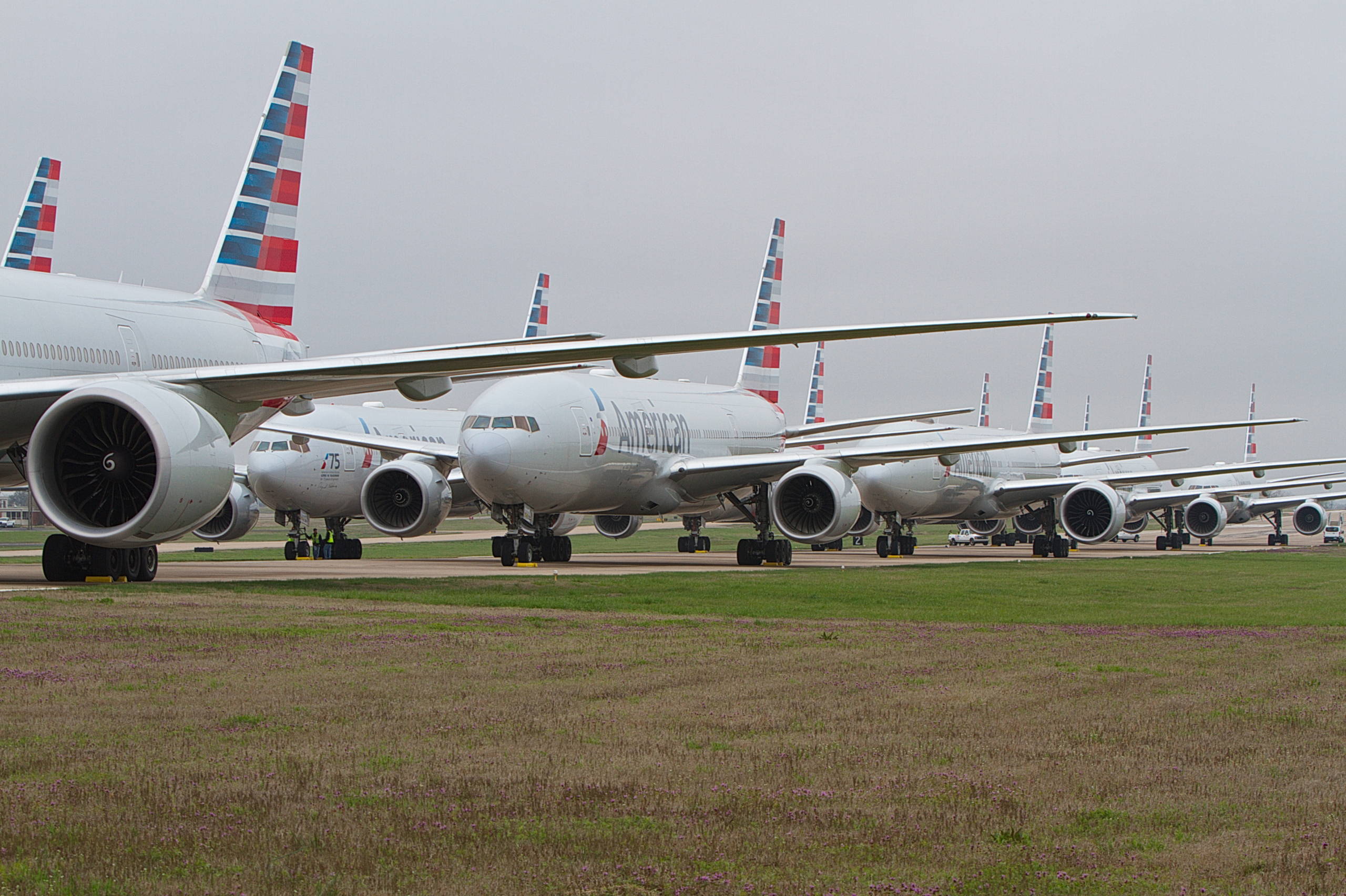 AA parked planes 3