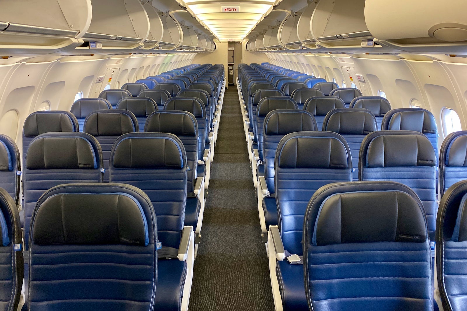 United Airbus A319 Zach Griff ZGriff - 3