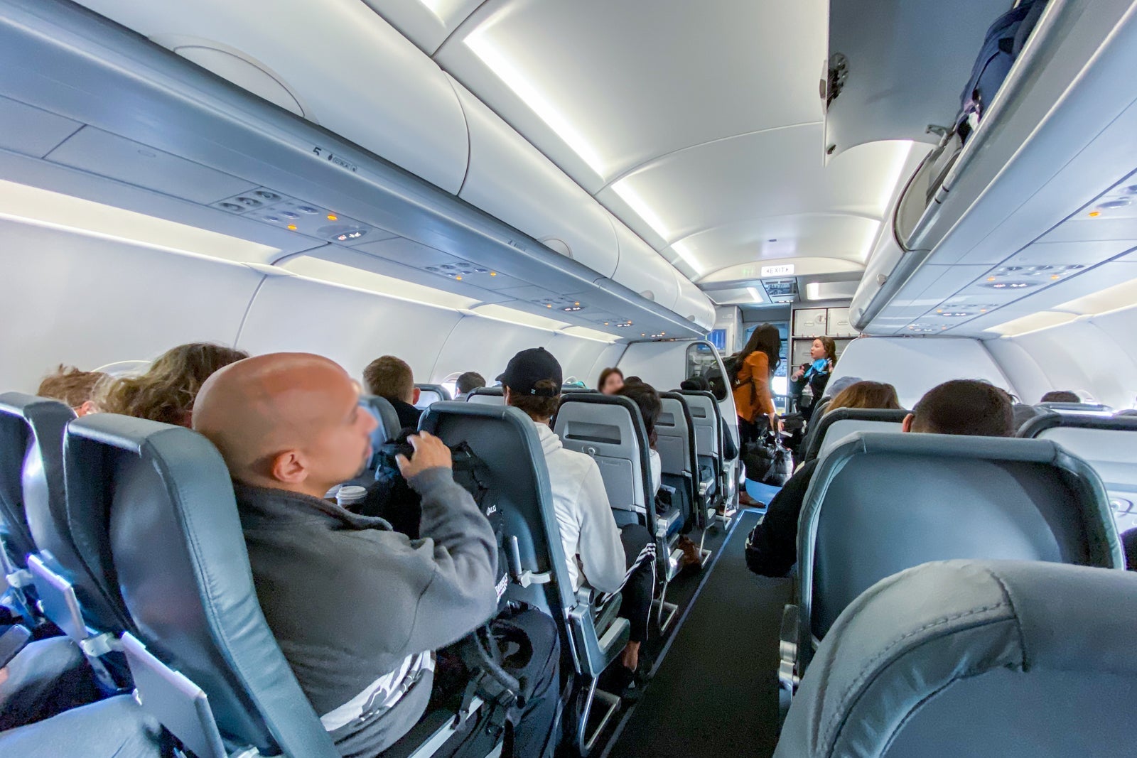 Frontier Economy MIA-EWR