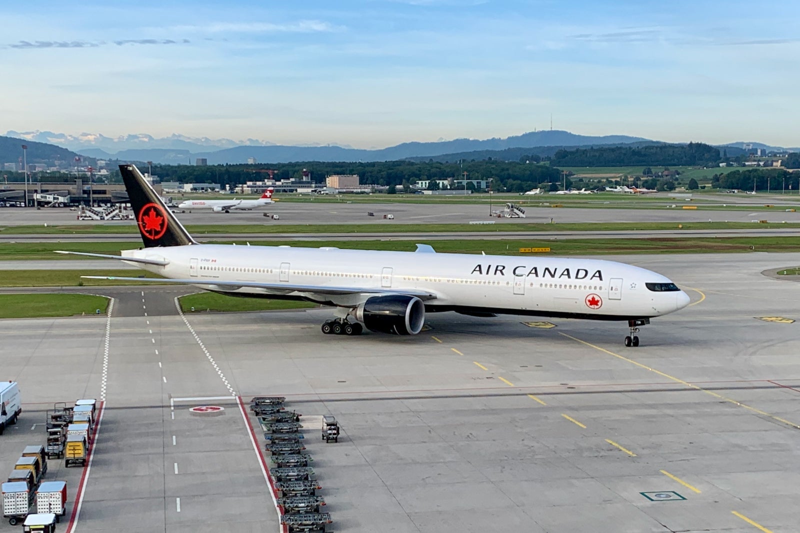 Air Canada Boeing 777 ZRH Zach Griff