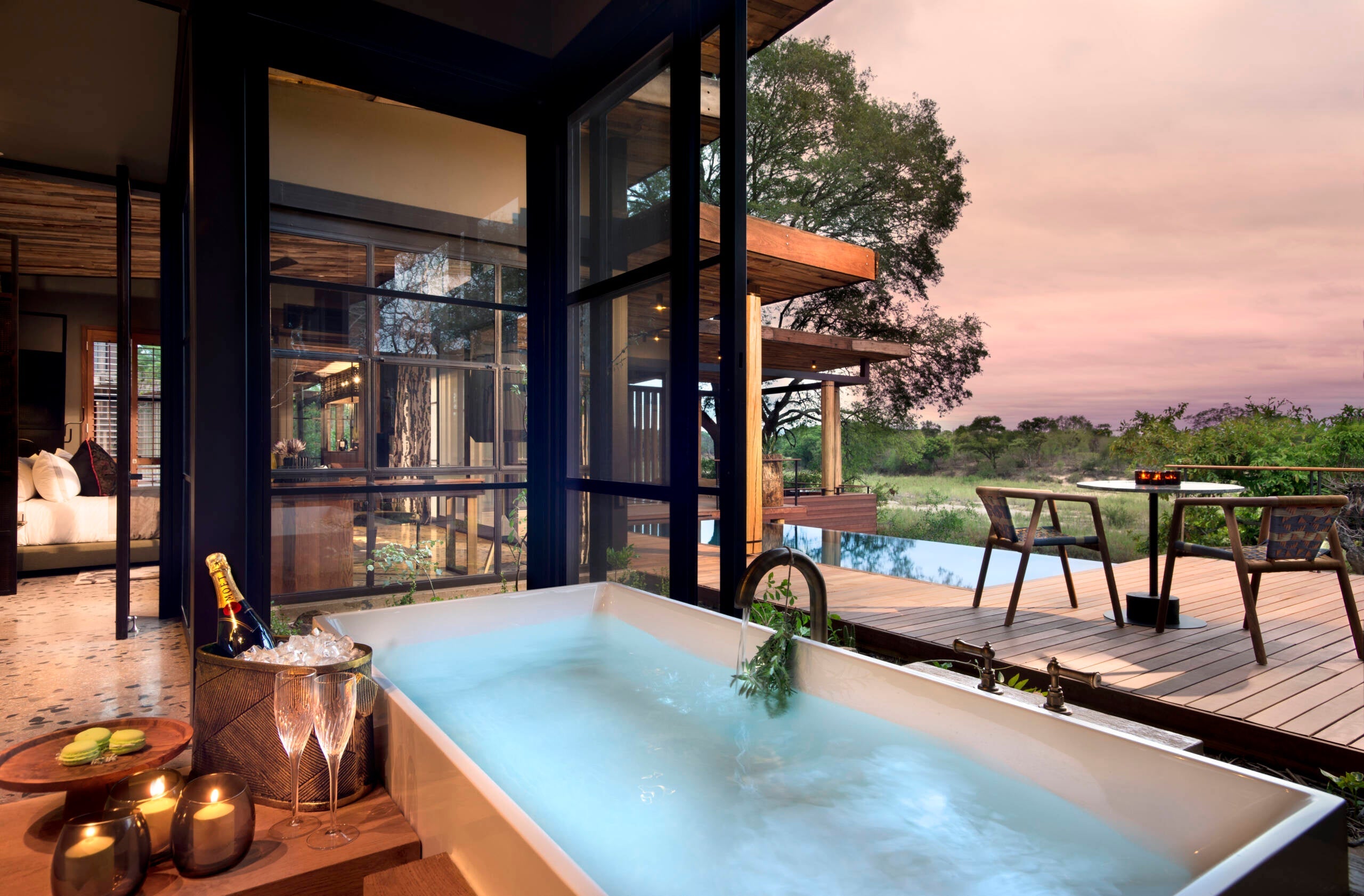 Andbeyond Tengile bathtub view