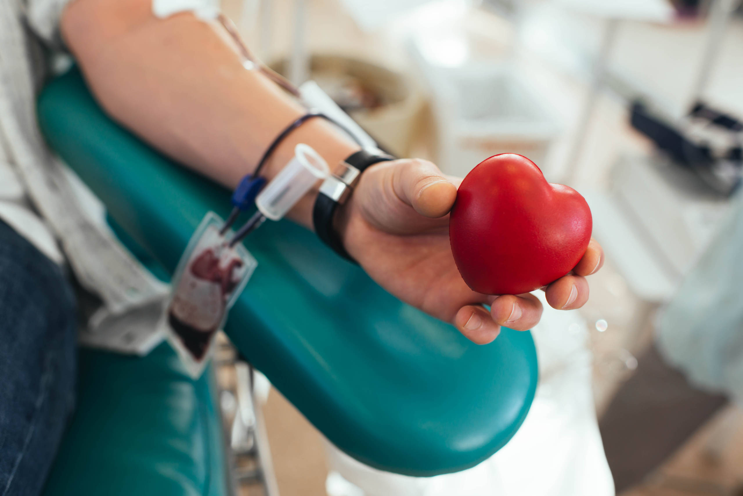 donate blood donation shutterstock_569165656