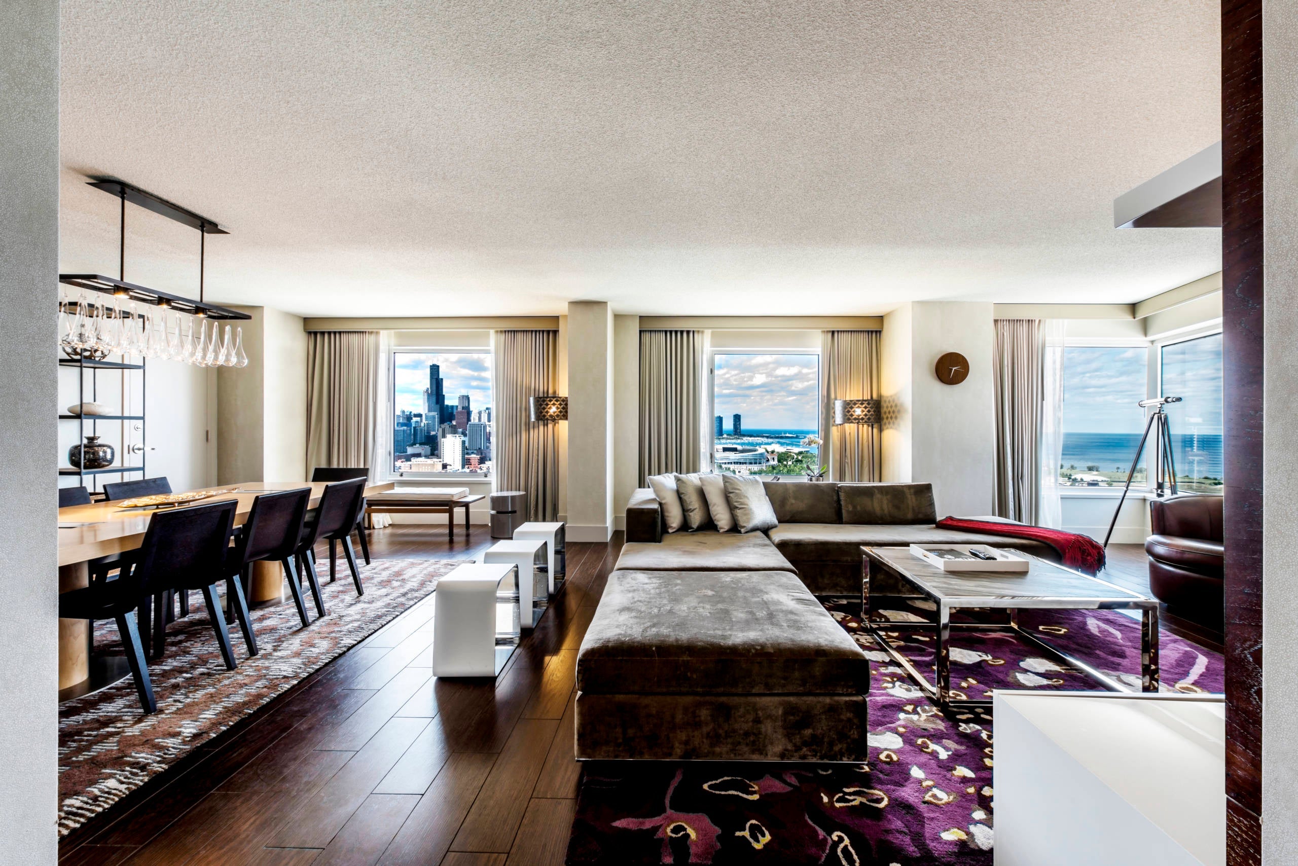 CHIMC_P245 Lakeshore Suite View