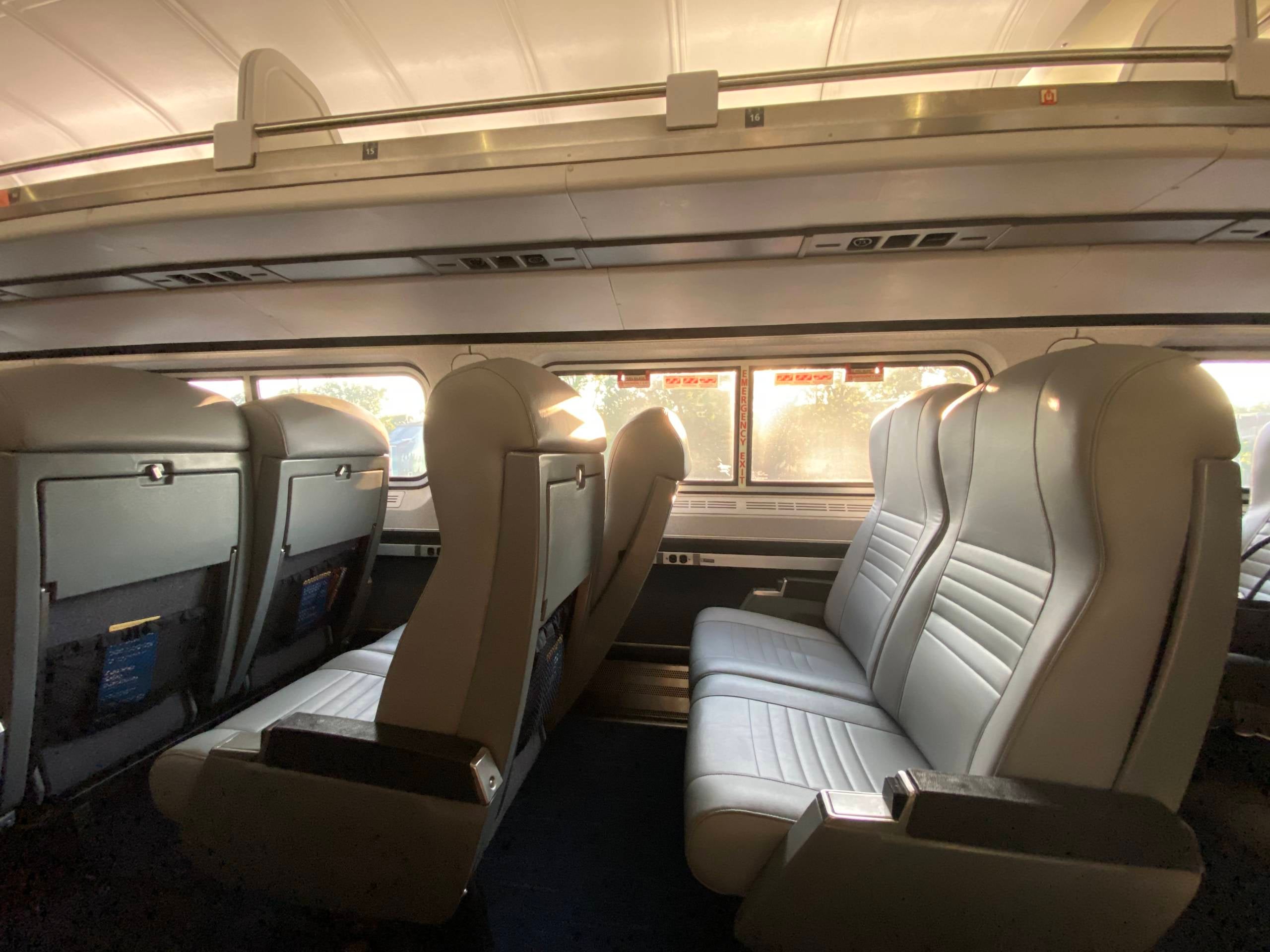 Amtrak-Chris-Dong-01